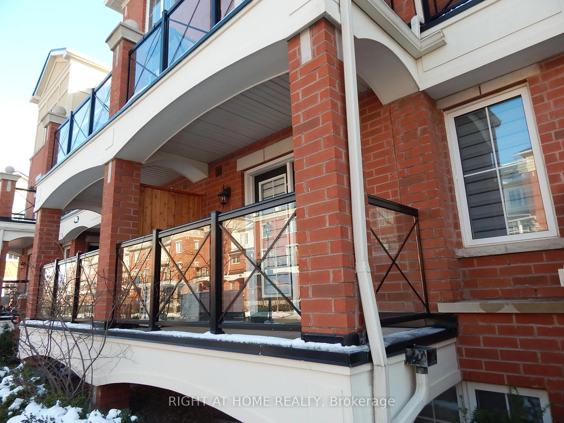 Photo 31 of Unit 12, 2492 Post Road, Oakville, River Oaks — HOMEH