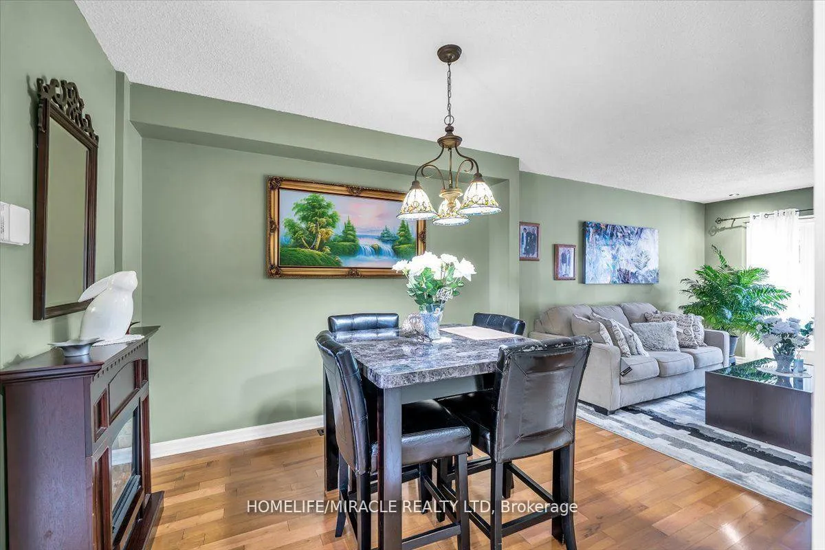 Photo 7 of 56 Fairmeadow Place, Whitby, Blue Grass Meadows — HOMEH