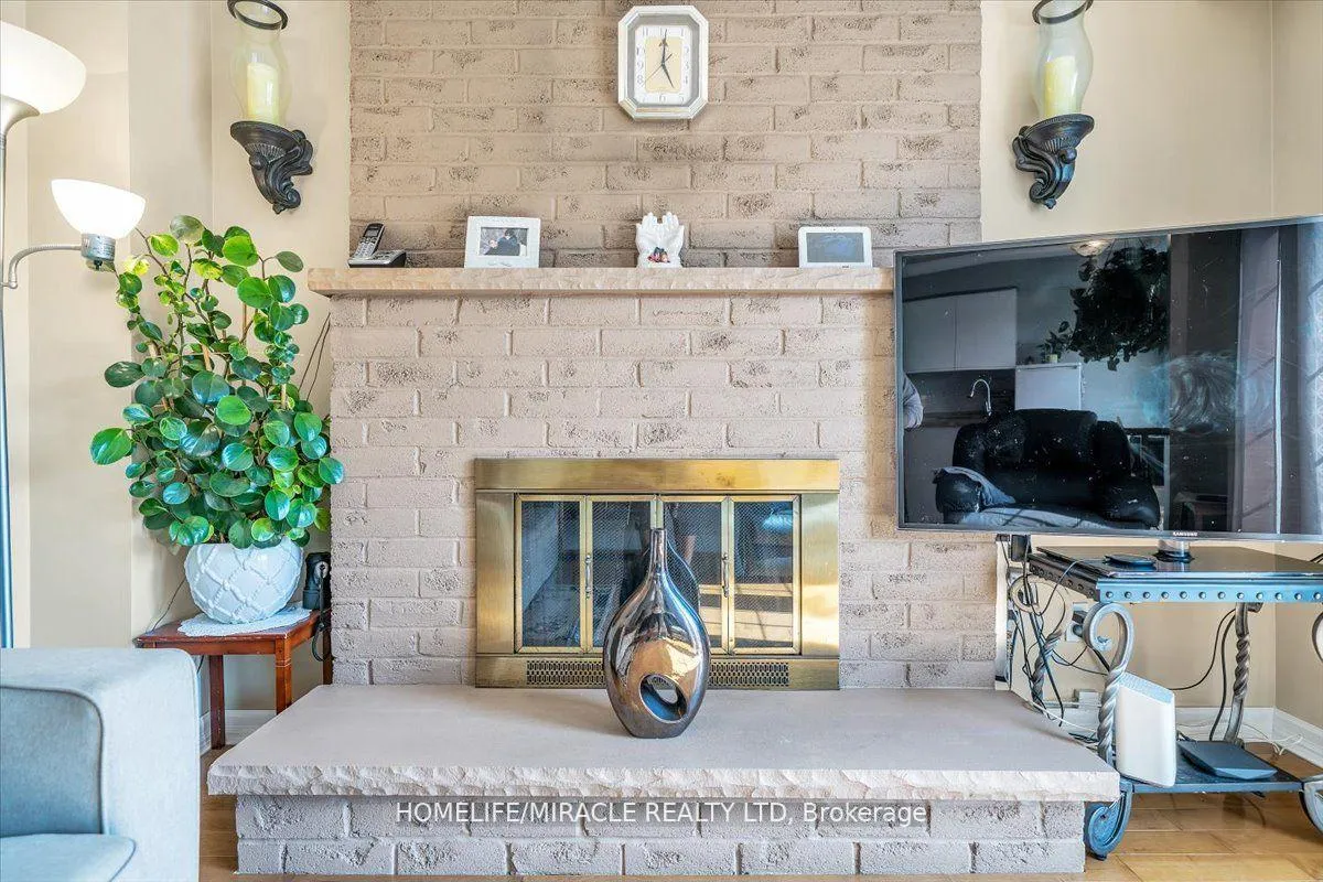 Photo 15 of 56 Fairmeadow Place, Whitby, Blue Grass Meadows — HOMEH