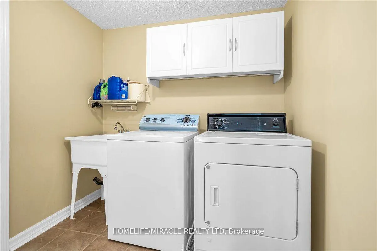 Photo 23 of 56 Fairmeadow Place, Whitby, Blue Grass Meadows — HOMEH