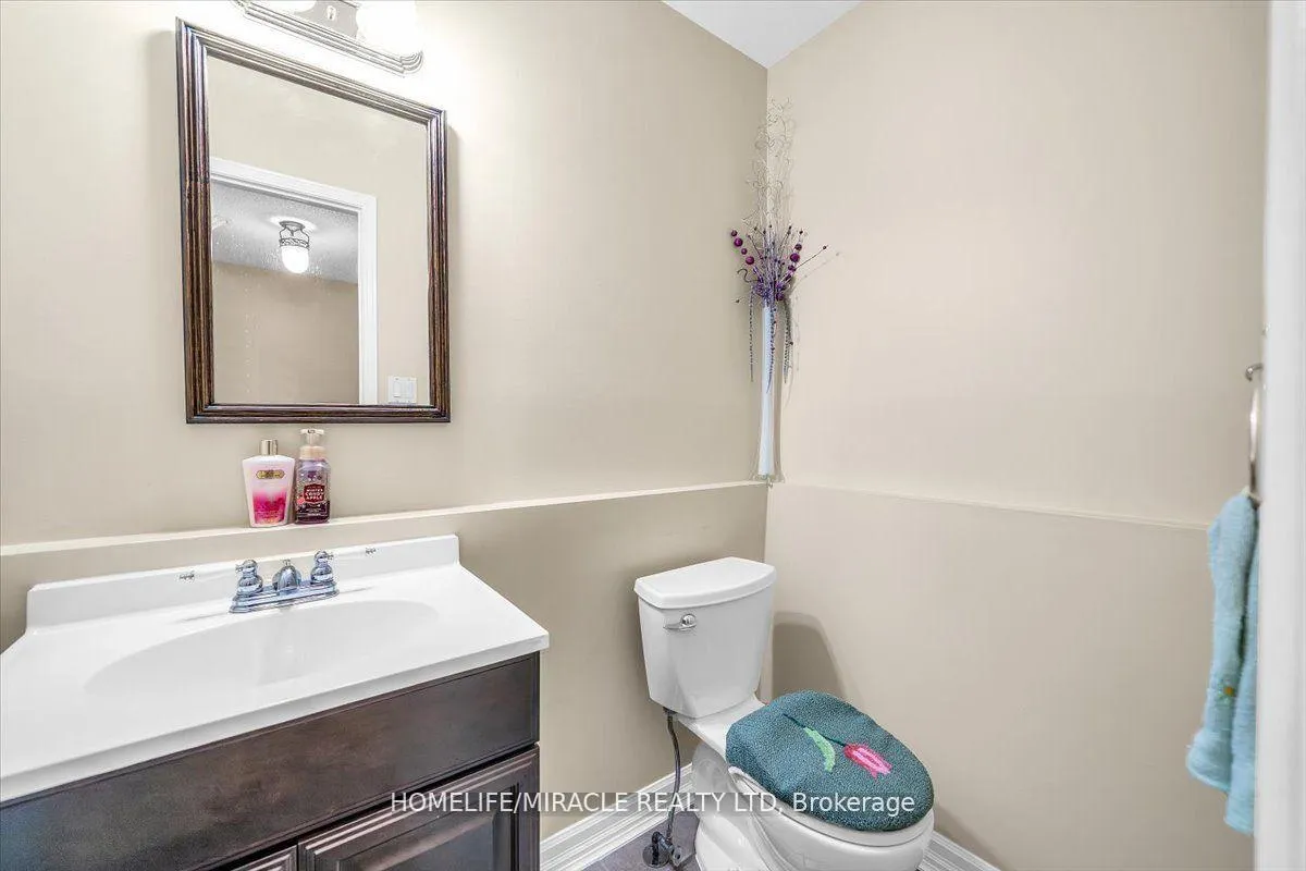 Photo 24 of 56 Fairmeadow Place, Whitby, Blue Grass Meadows — HOMEH