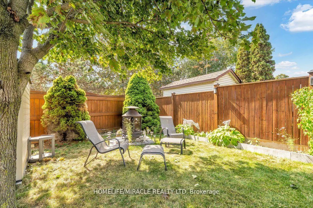 Photo 33 of 56 Fairmeadow Place, Whitby, Blue Grass Meadows — HOMEH