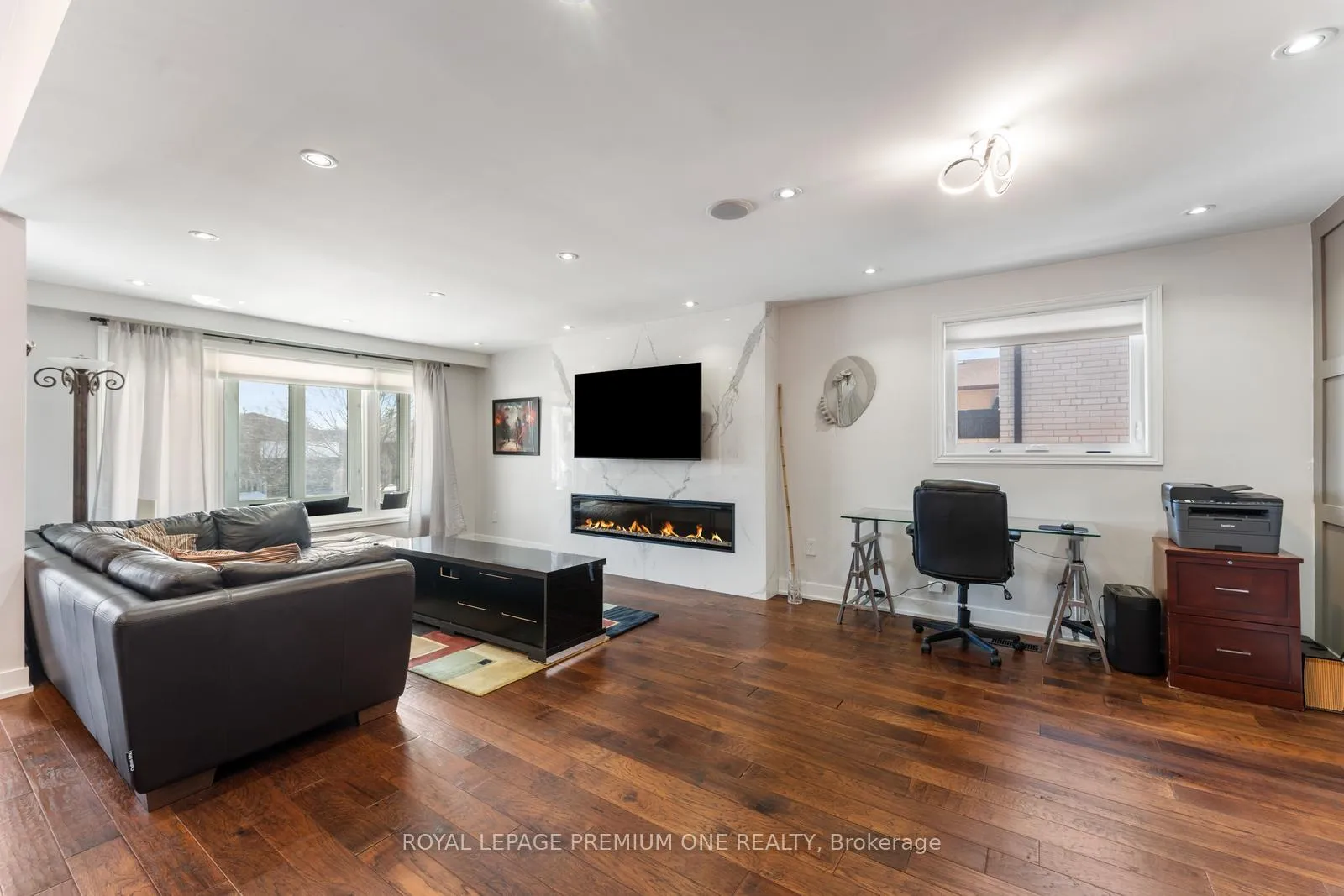 Photo 8 of 18 Northlane Road, Vaughan, West Woodbridge — HOMEH