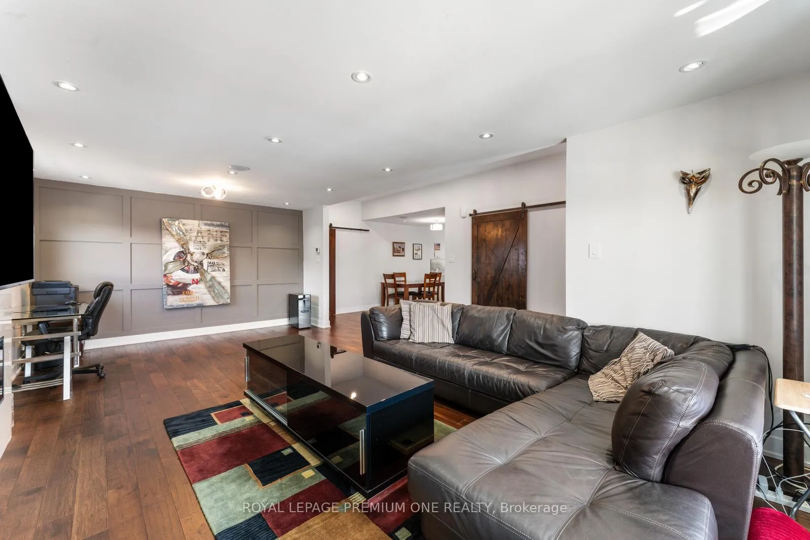 Photo 9 of 18 Northlane Road, Vaughan, West Woodbridge — HOMEH