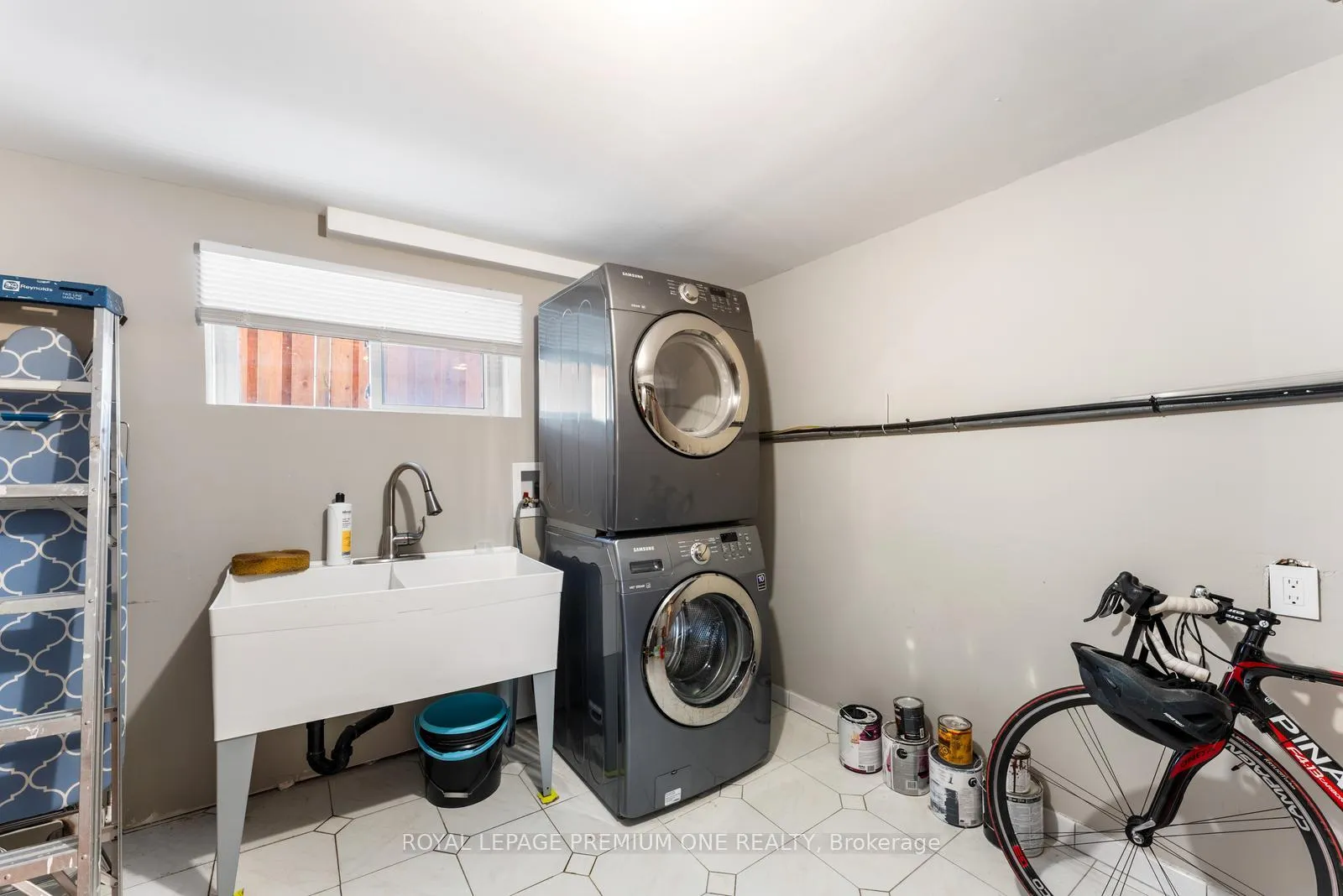 Photo 35 of 18 Northlane Road, Vaughan, West Woodbridge — HOMEH