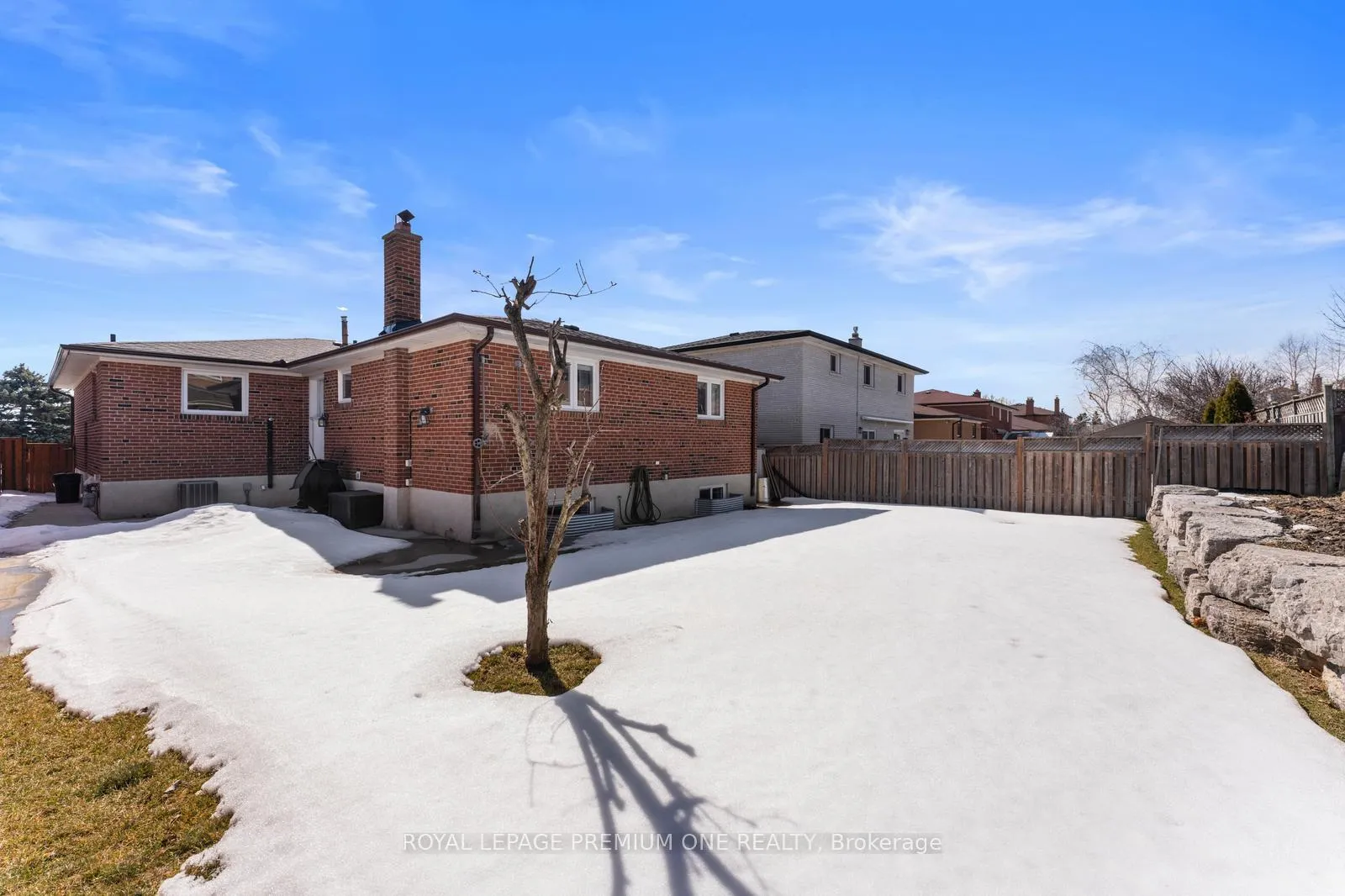 Photo 38 of 18 Northlane Road, Vaughan, West Woodbridge — HOMEH