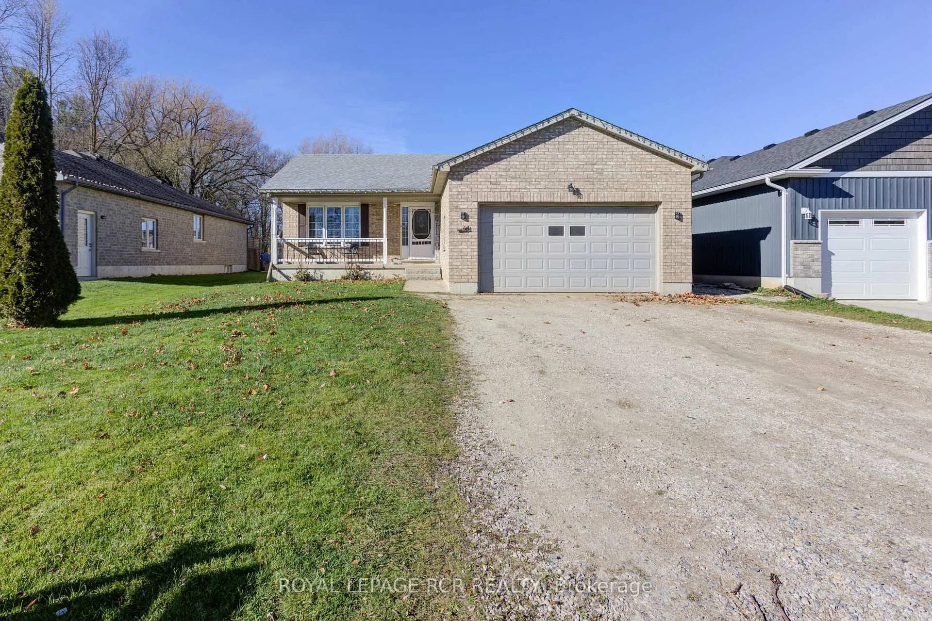 Photo 1 of 44 Geddes Street W, Minto — HOMEH