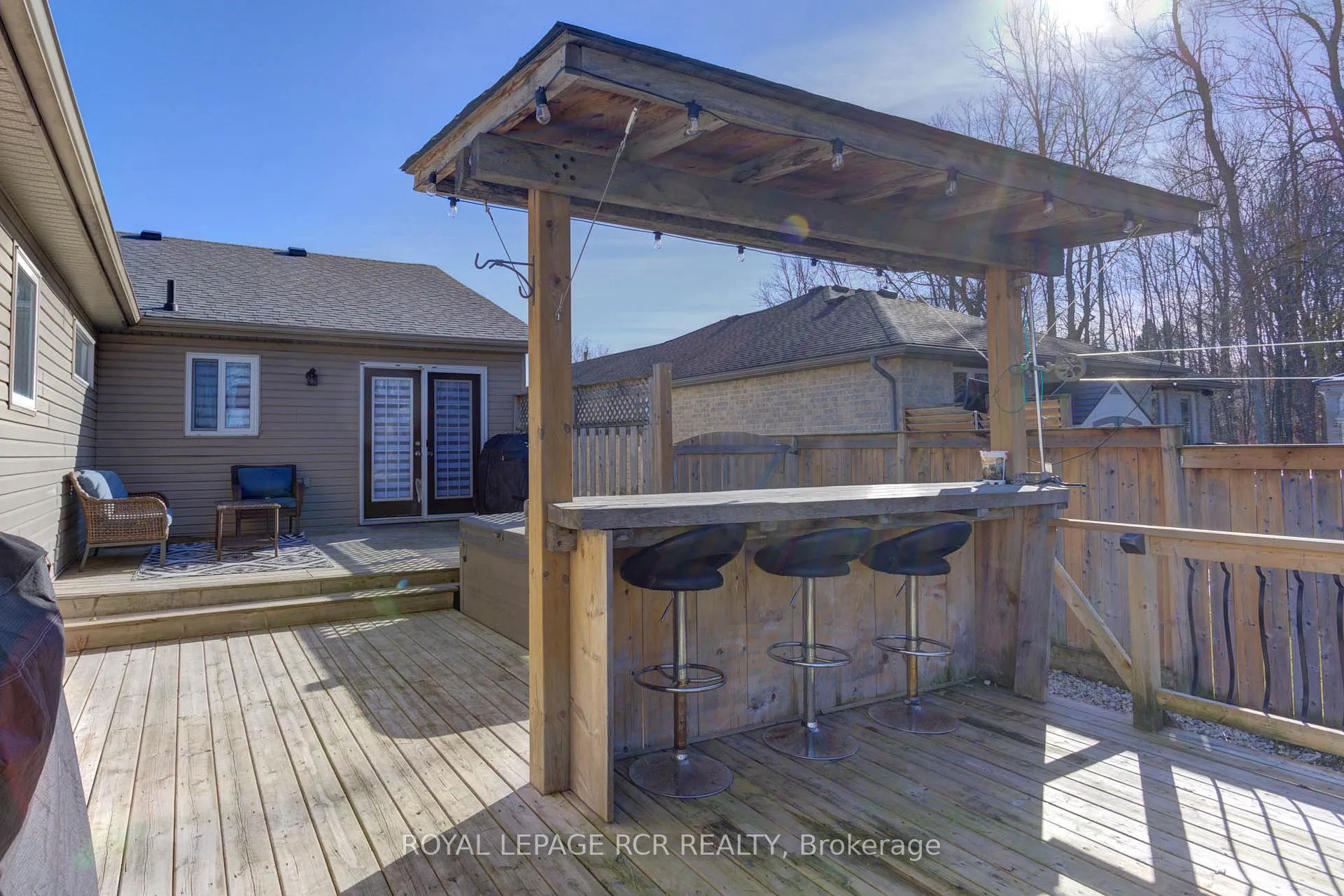 Photo 19 of 44 Geddes Street W, Minto — HOMEH