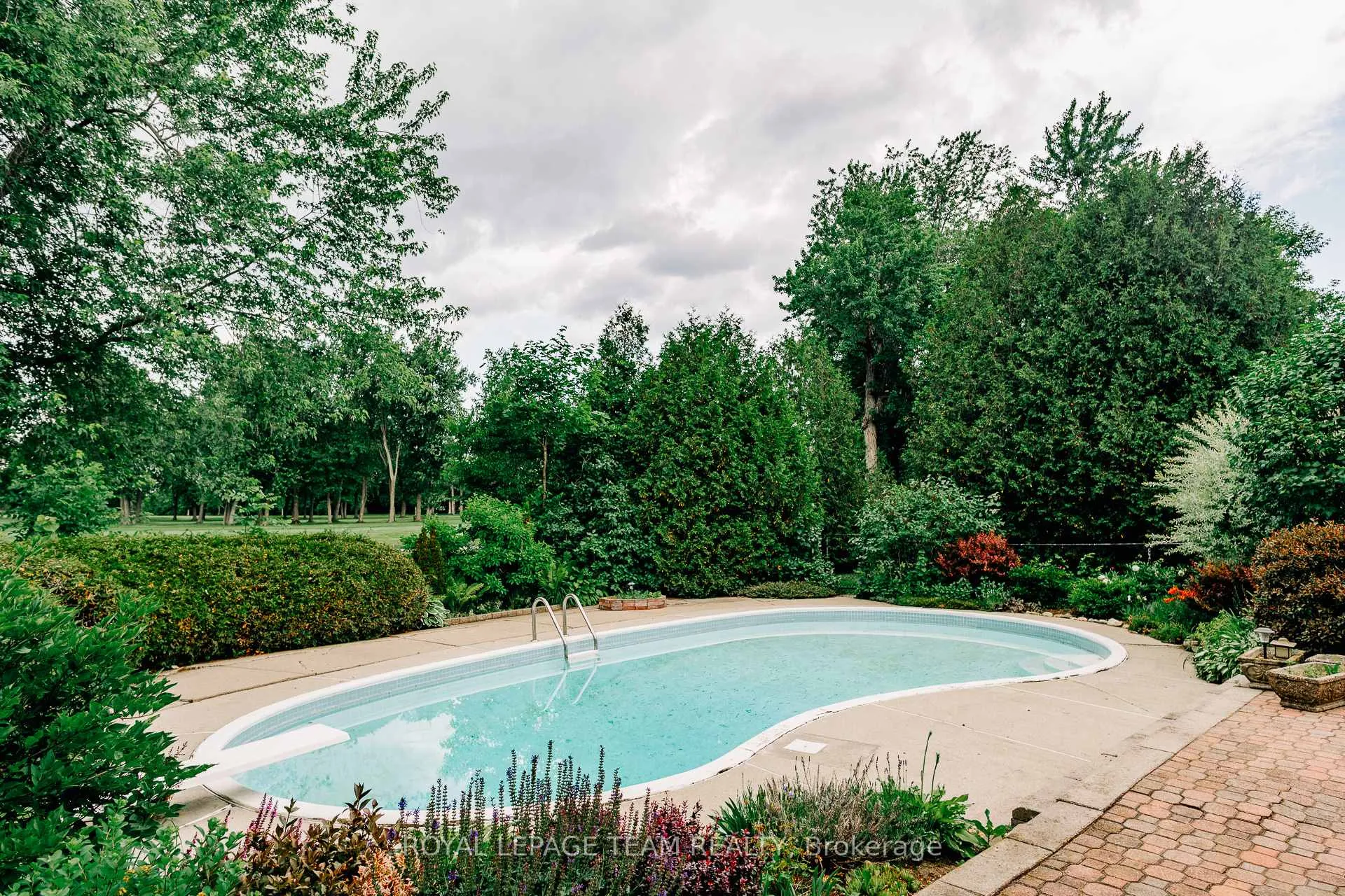 Photo 11 of 1231 Fairway Drive, Ottawa, Manotick South to Roger Stevens — HOMEH