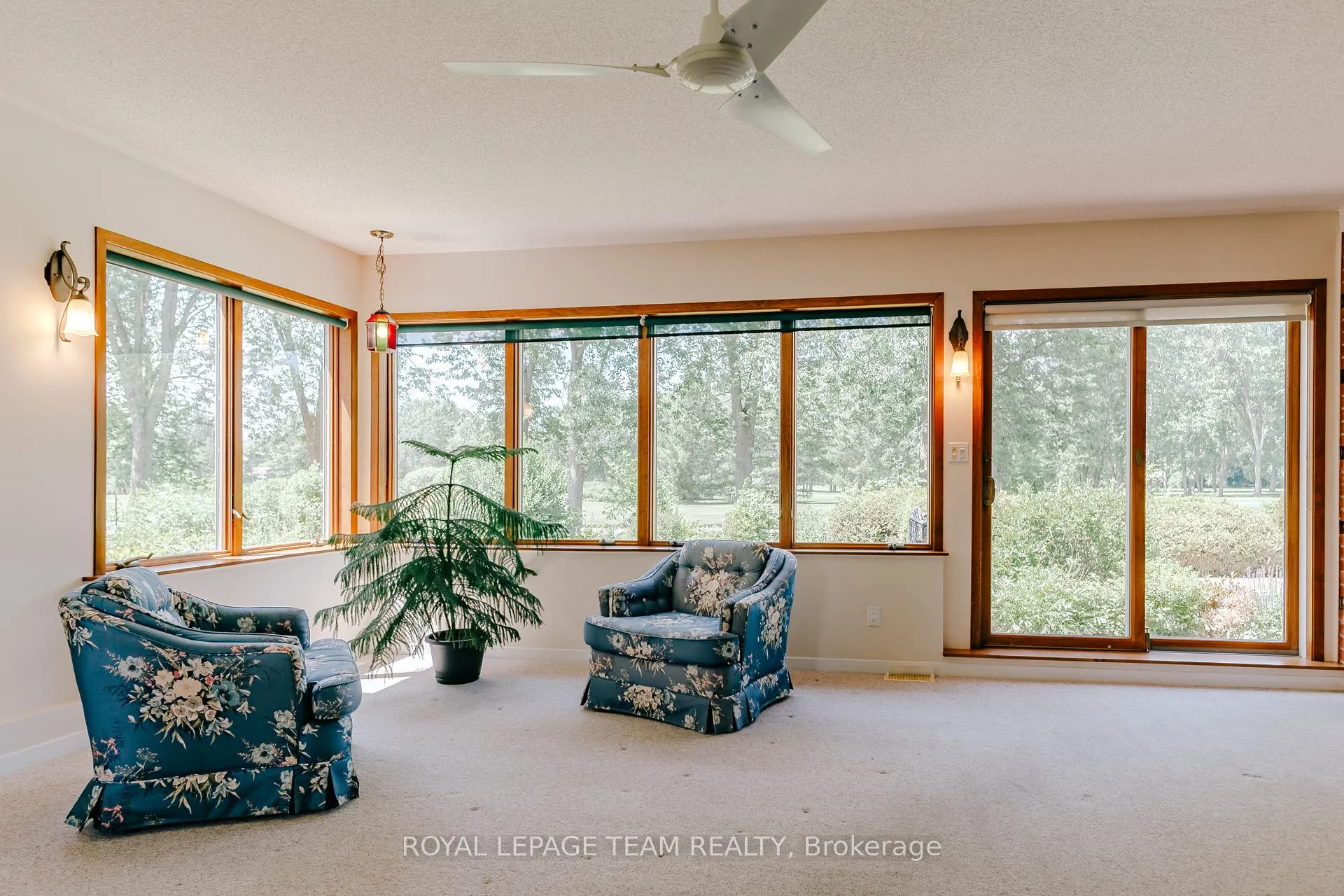 Photo 12 of 1231 Fairway Drive, Ottawa, Manotick South to Roger Stevens — HOMEH