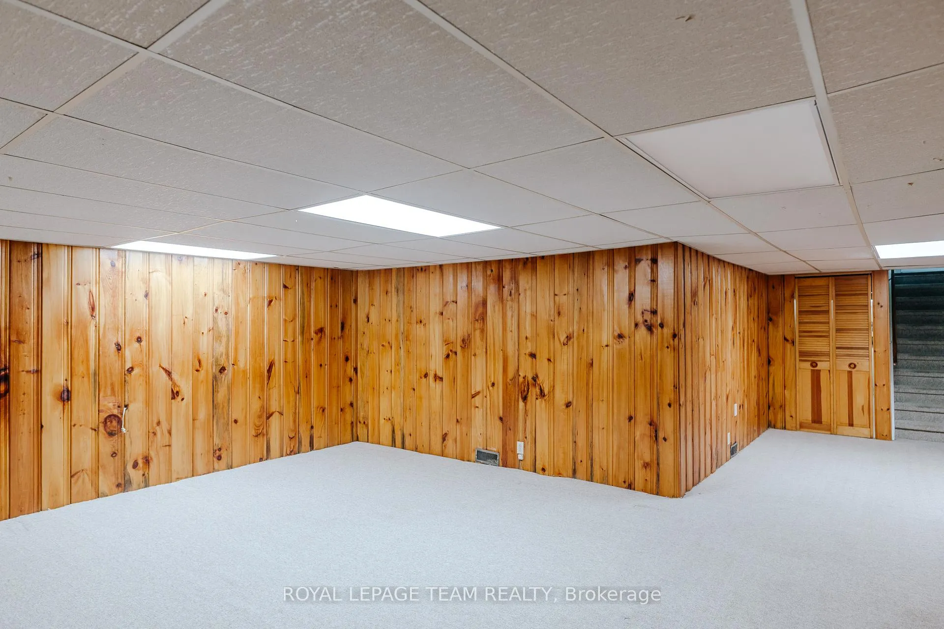 Photo 41 of 1231 Fairway Drive, Ottawa, Manotick South to Roger Stevens — HOMEH