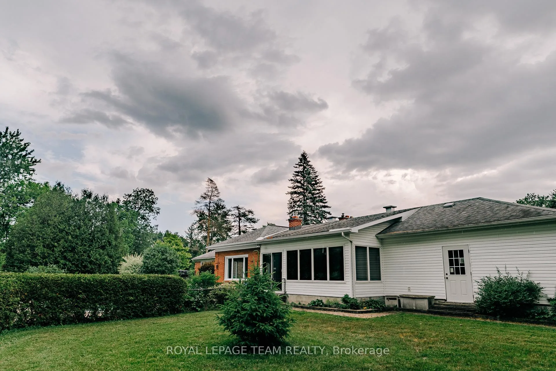 Photo 48 of 1231 Fairway Drive, Ottawa, Manotick South to Roger Stevens — HOMEH