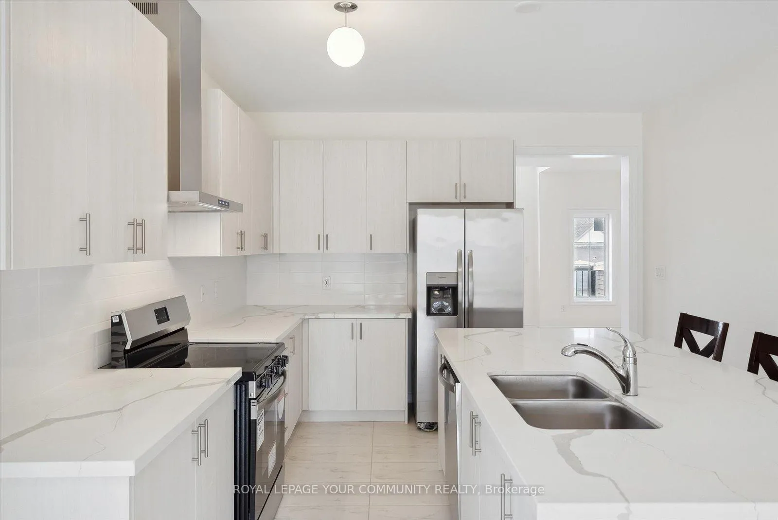 Photo 12 of 83 Sun Valley Avenue, Wasaga Beach — HOMEH