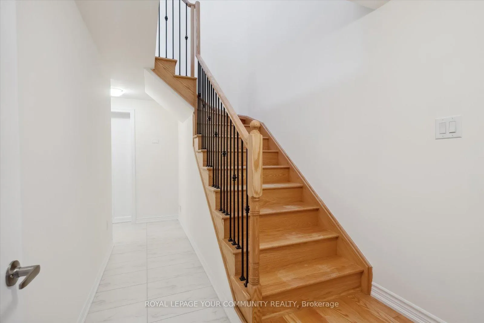 Photo 31 of 83 Sun Valley Avenue, Wasaga Beach — HOMEH