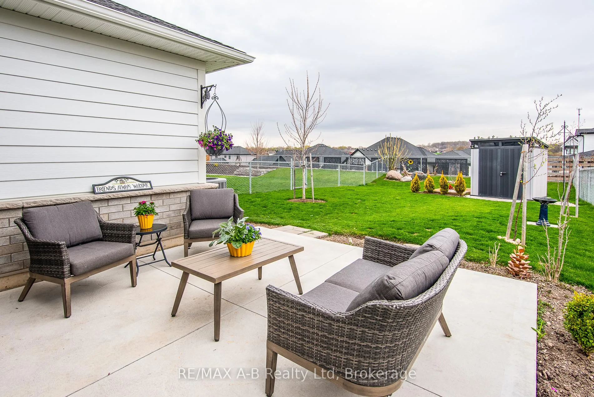 Photo 4 of 158 Ridgewood Crescent, St. Marys — HOMEH