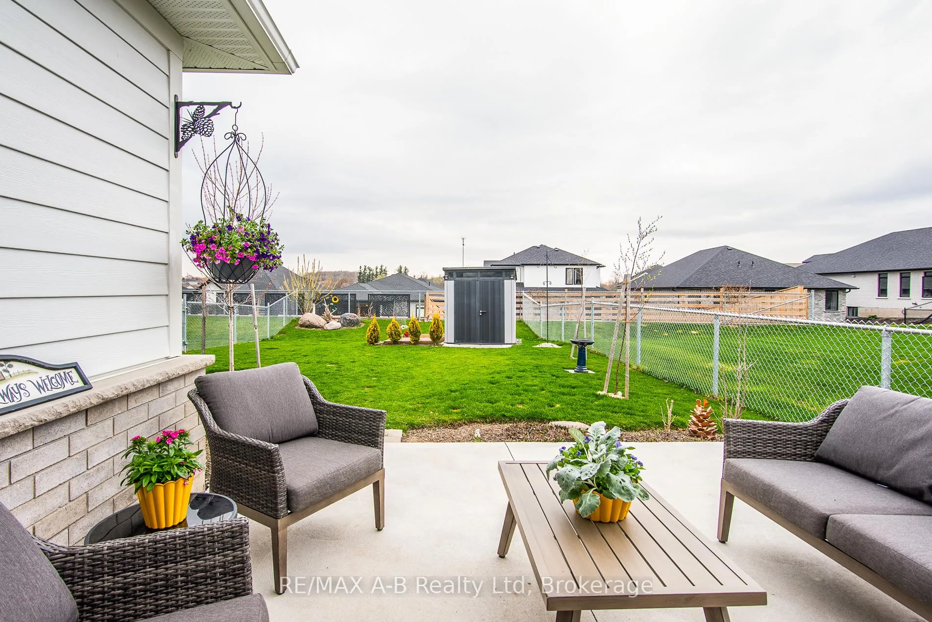 Photo 5 of 158 Ridgewood Crescent, St. Marys — HOMEH