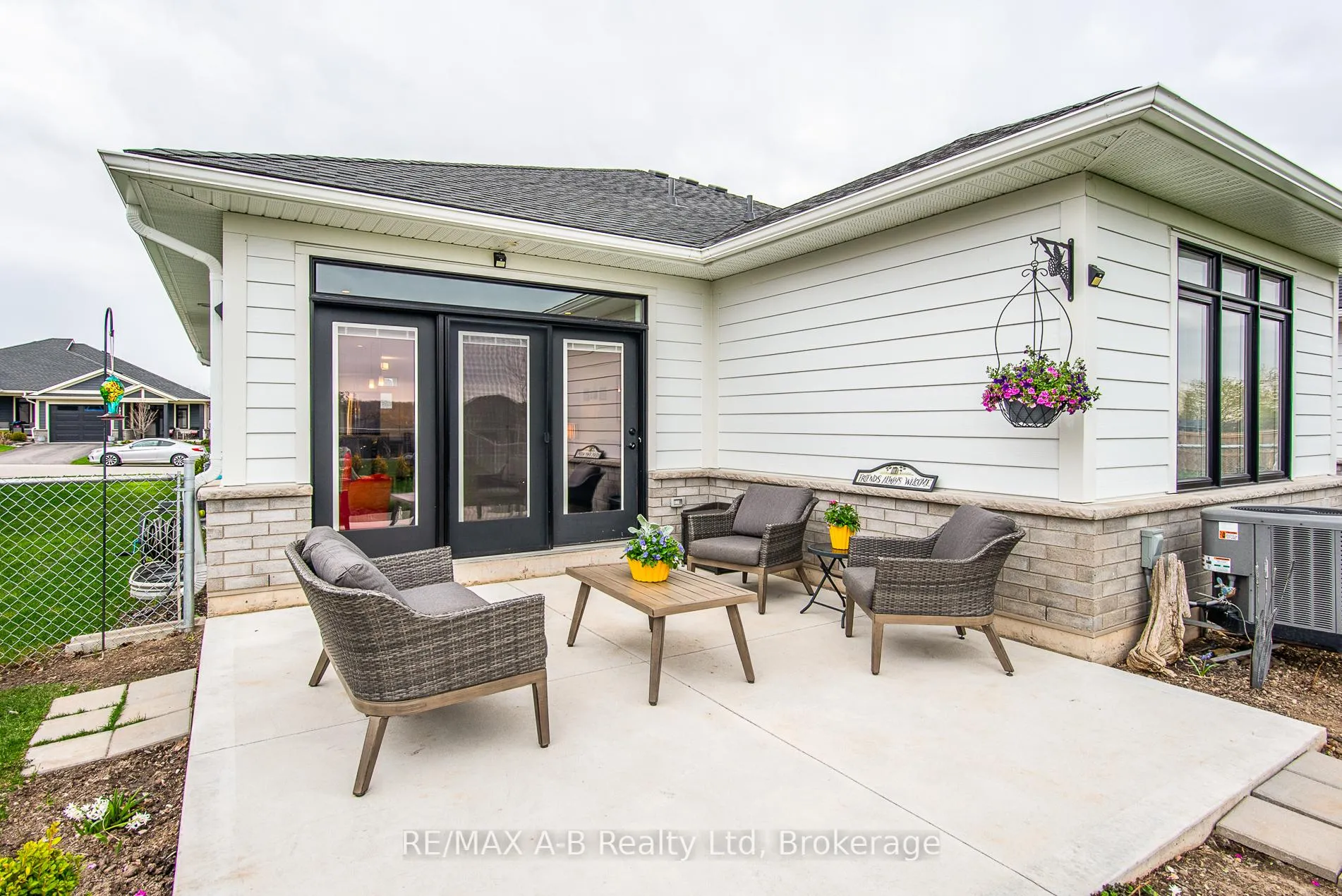 Photo 7 of 158 Ridgewood Crescent, St. Marys — HOMEH
