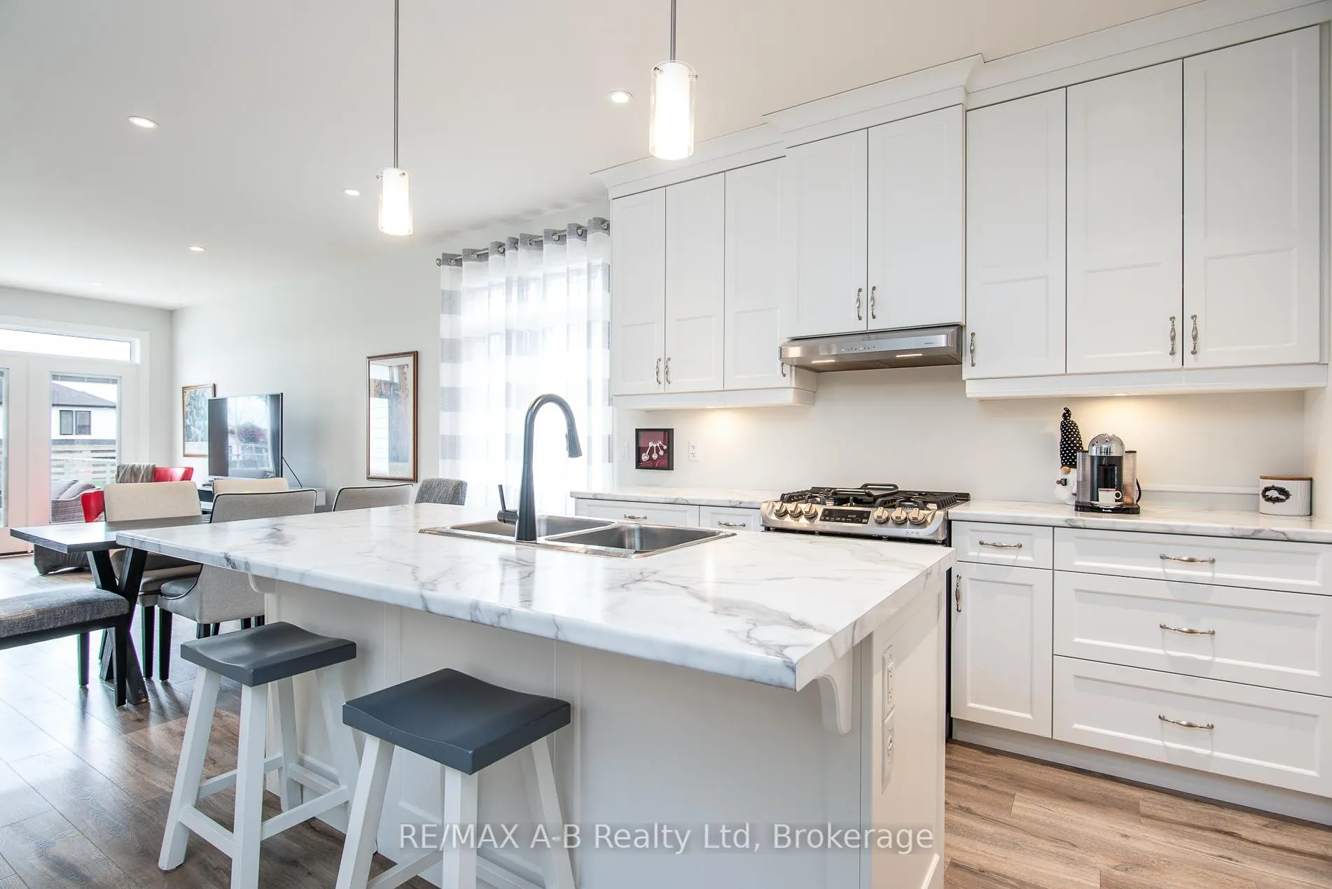 Photo 29 of 158 Ridgewood Crescent, St. Marys — HOMEH