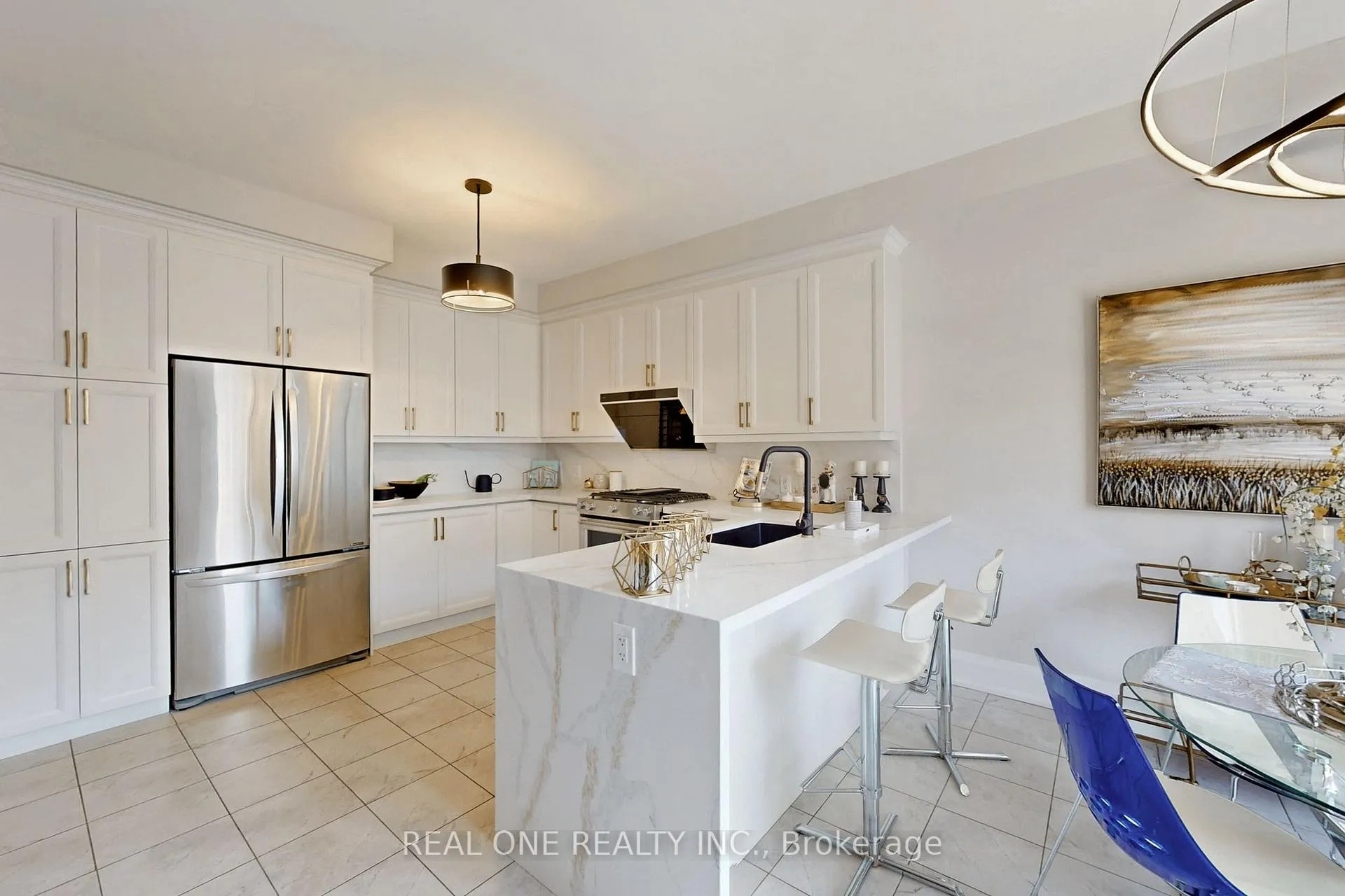Photo 7 of 125 Joseph Hartman Crescent, Aurora, Rural Aurora — HOMEH