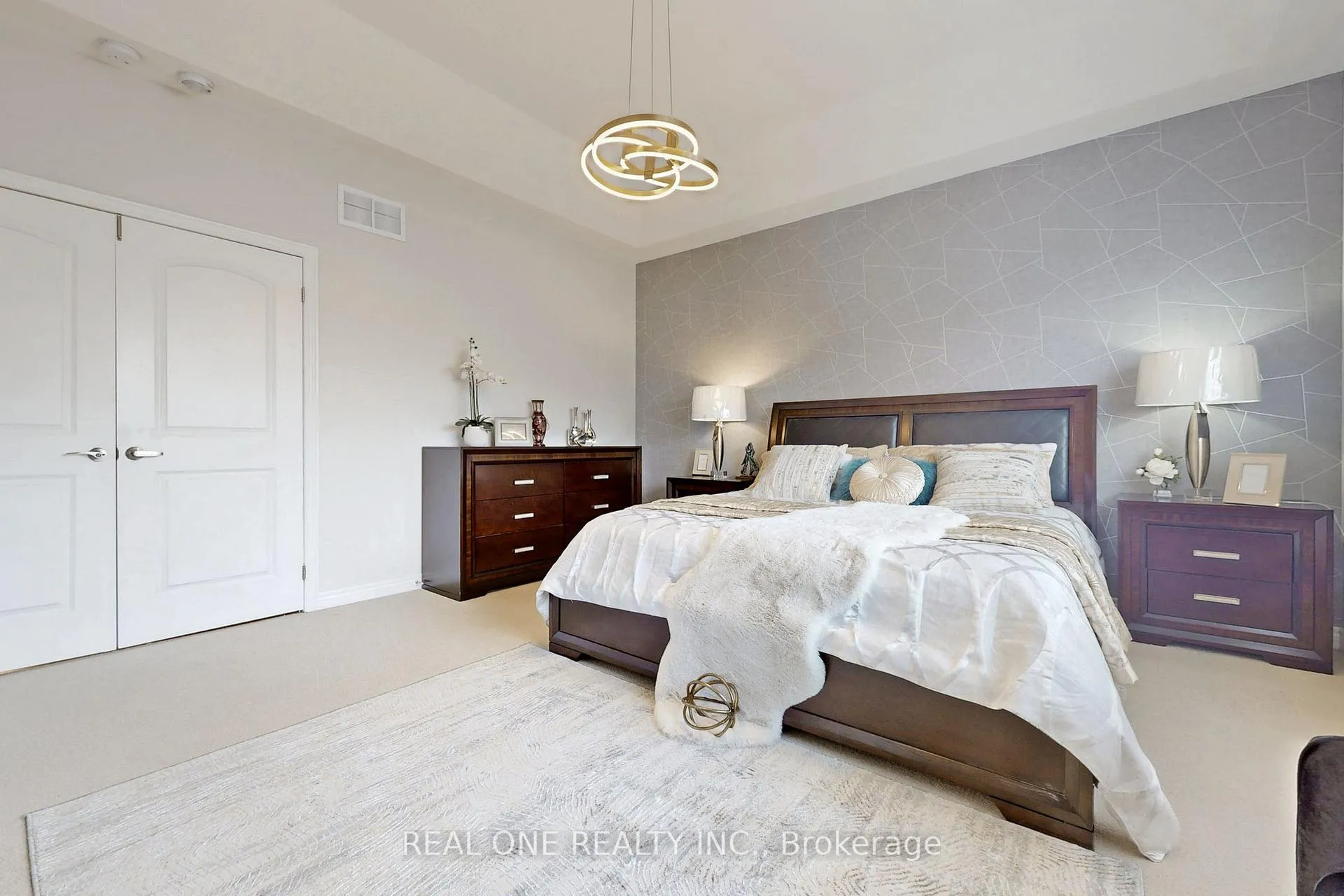 Photo 29 of 125 Joseph Hartman Crescent, Aurora, Rural Aurora — HOMEH