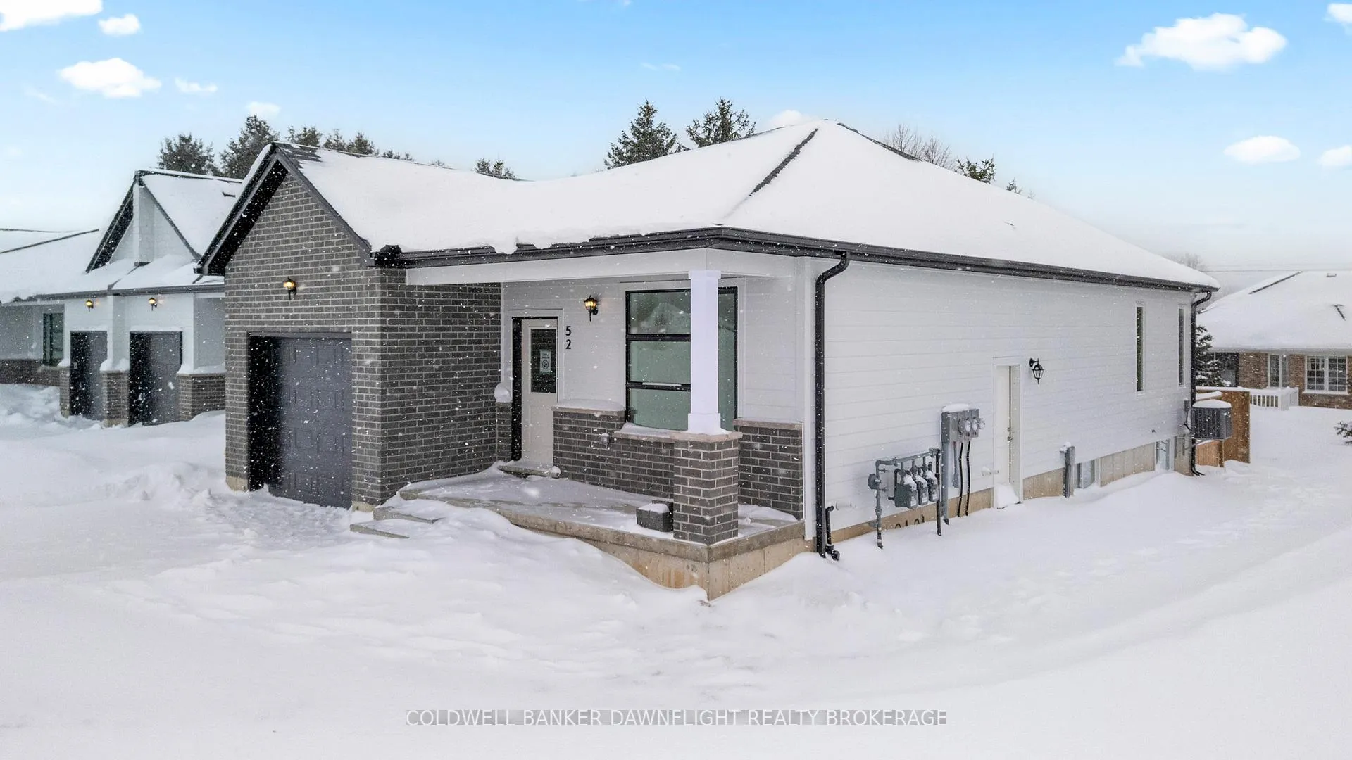 Photo 2 of 52 Moonlight Court, Central Huron, Clinton — HOMEH