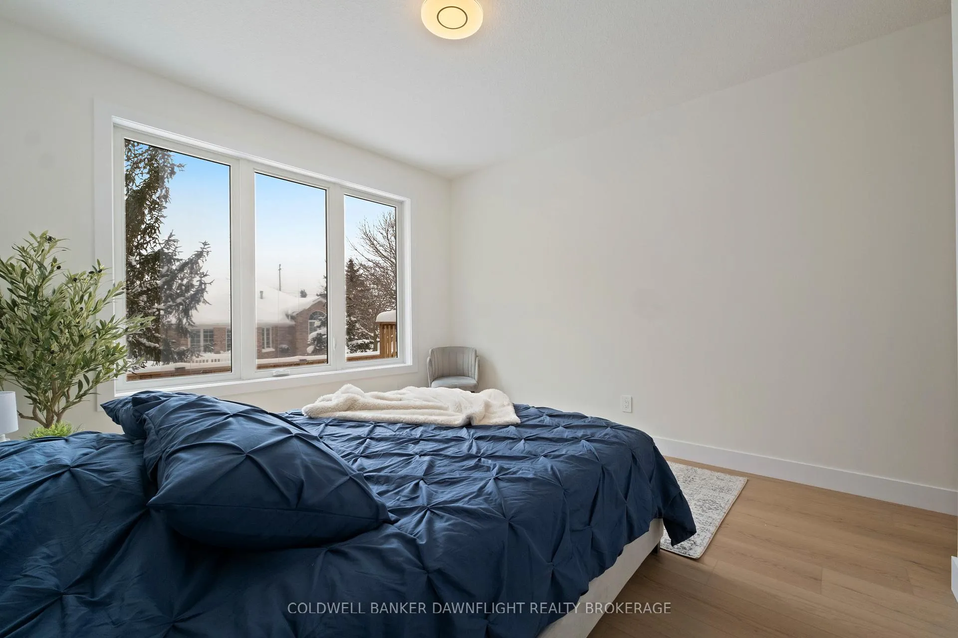 Photo 18 of 52 Moonlight Court, Central Huron, Clinton — HOMEH