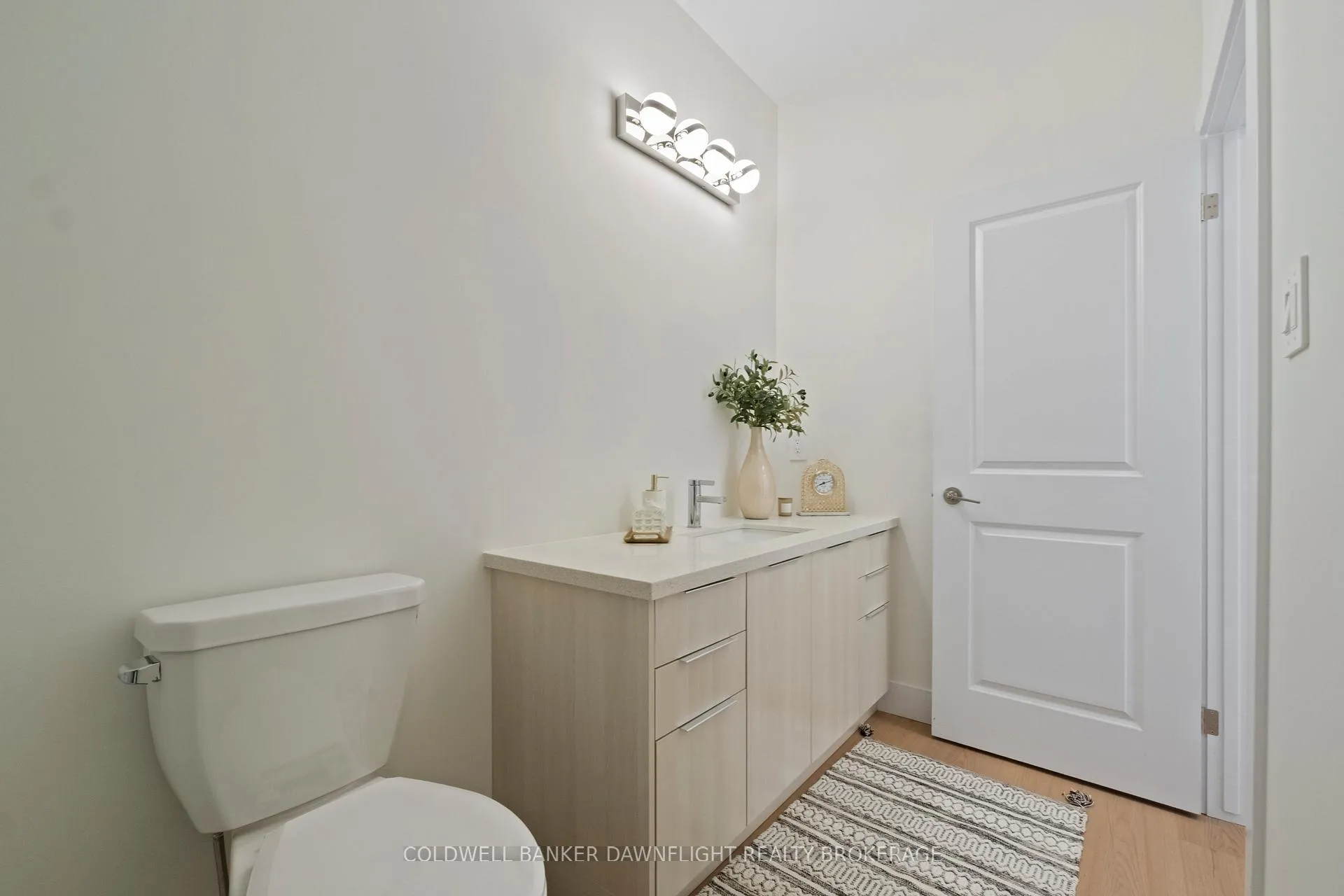 Photo 27 of 52 Moonlight Court, Central Huron, Clinton — HOMEH