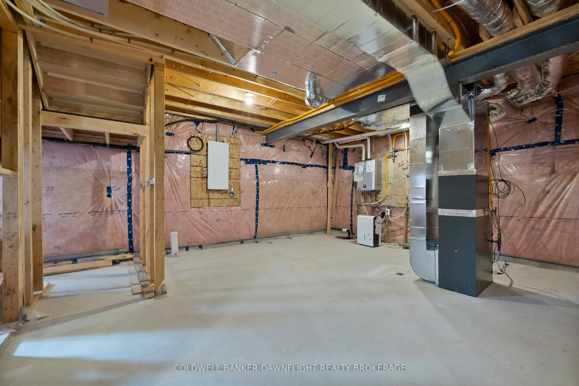 Photo 33 of 52 Moonlight Court, Central Huron, Clinton — HOMEH
