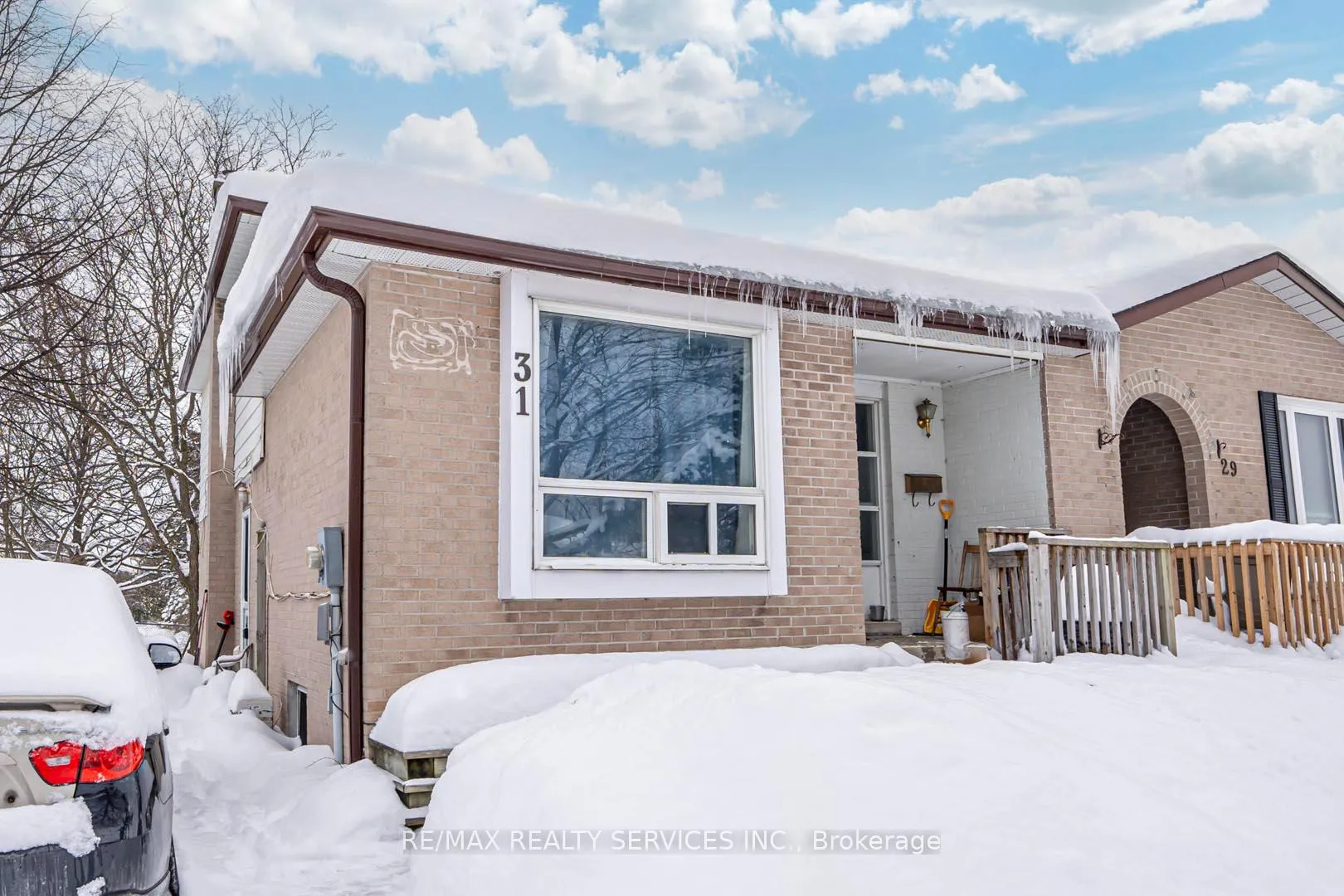 Photo 2 of 31 Sylvia Street, Barrie, Grove East — HOMEH