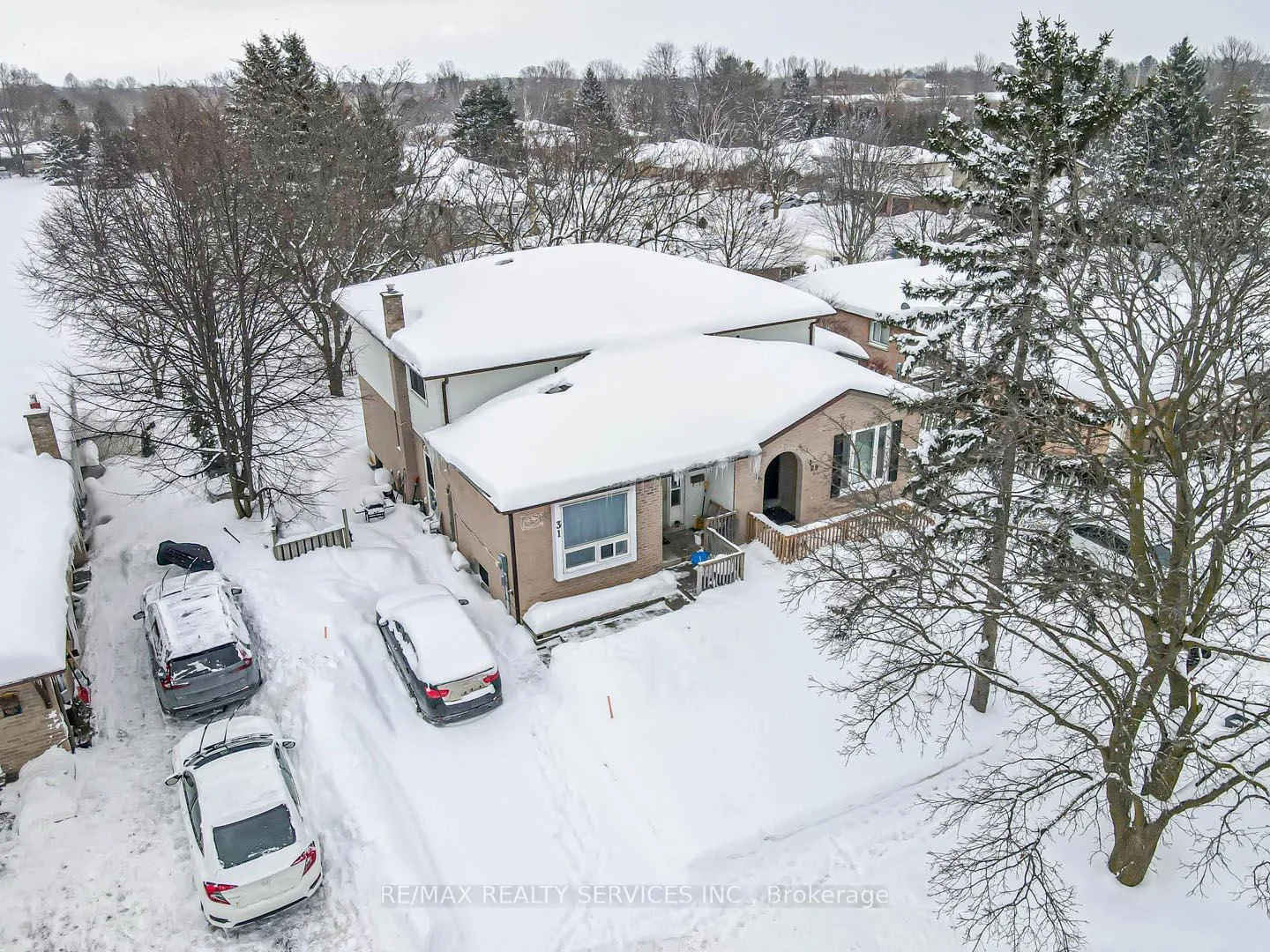 Photo 4 of 31 Sylvia Street, Barrie, Grove East — HOMEH