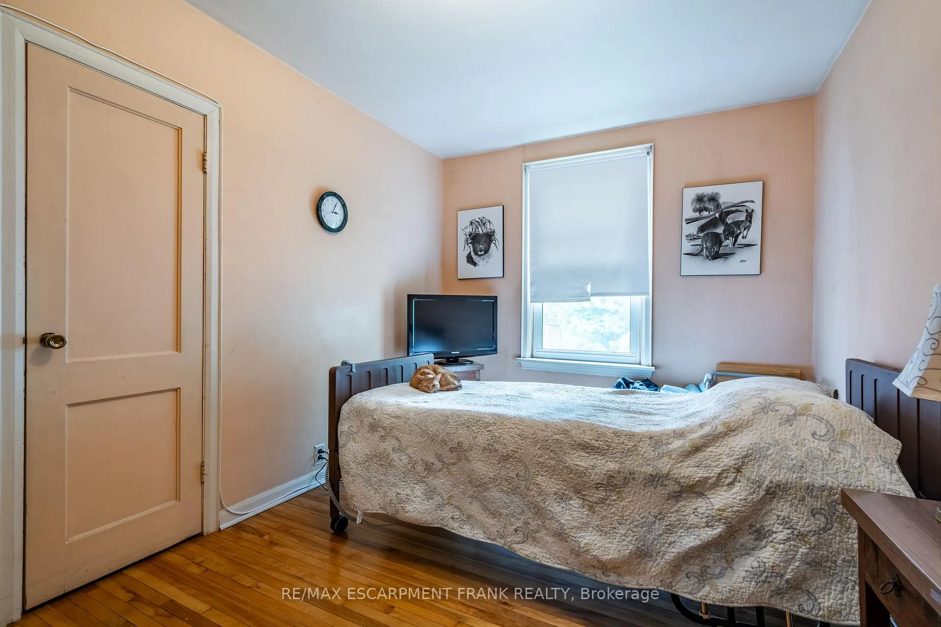 Photo 12 of 209 East 13TH Street, Hamilton, Inch Park — HOMEH