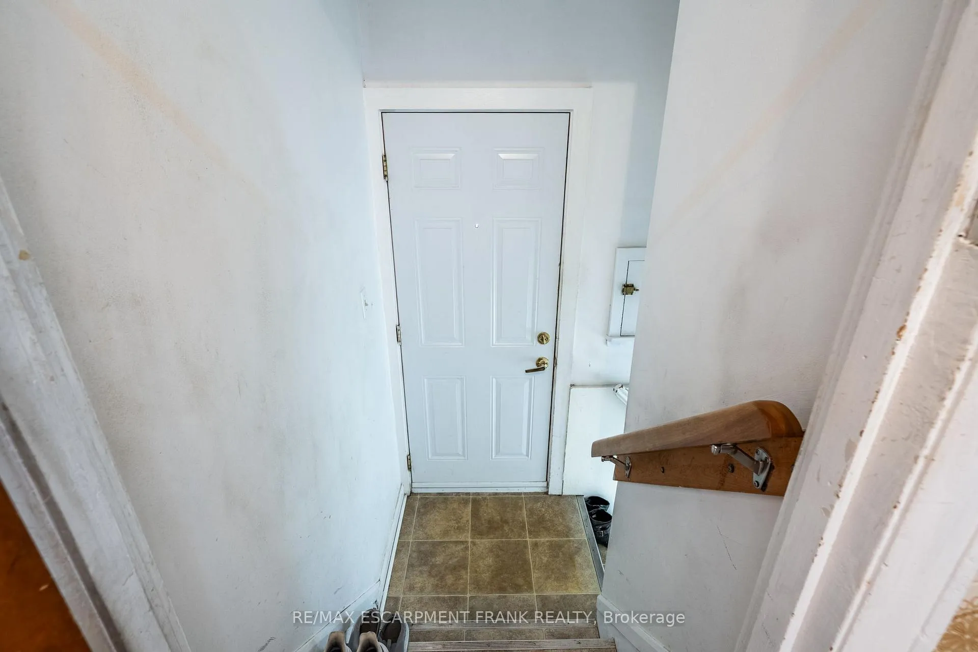 Photo 27 of 209 East 13TH Street, Hamilton, Inch Park — HOMEH