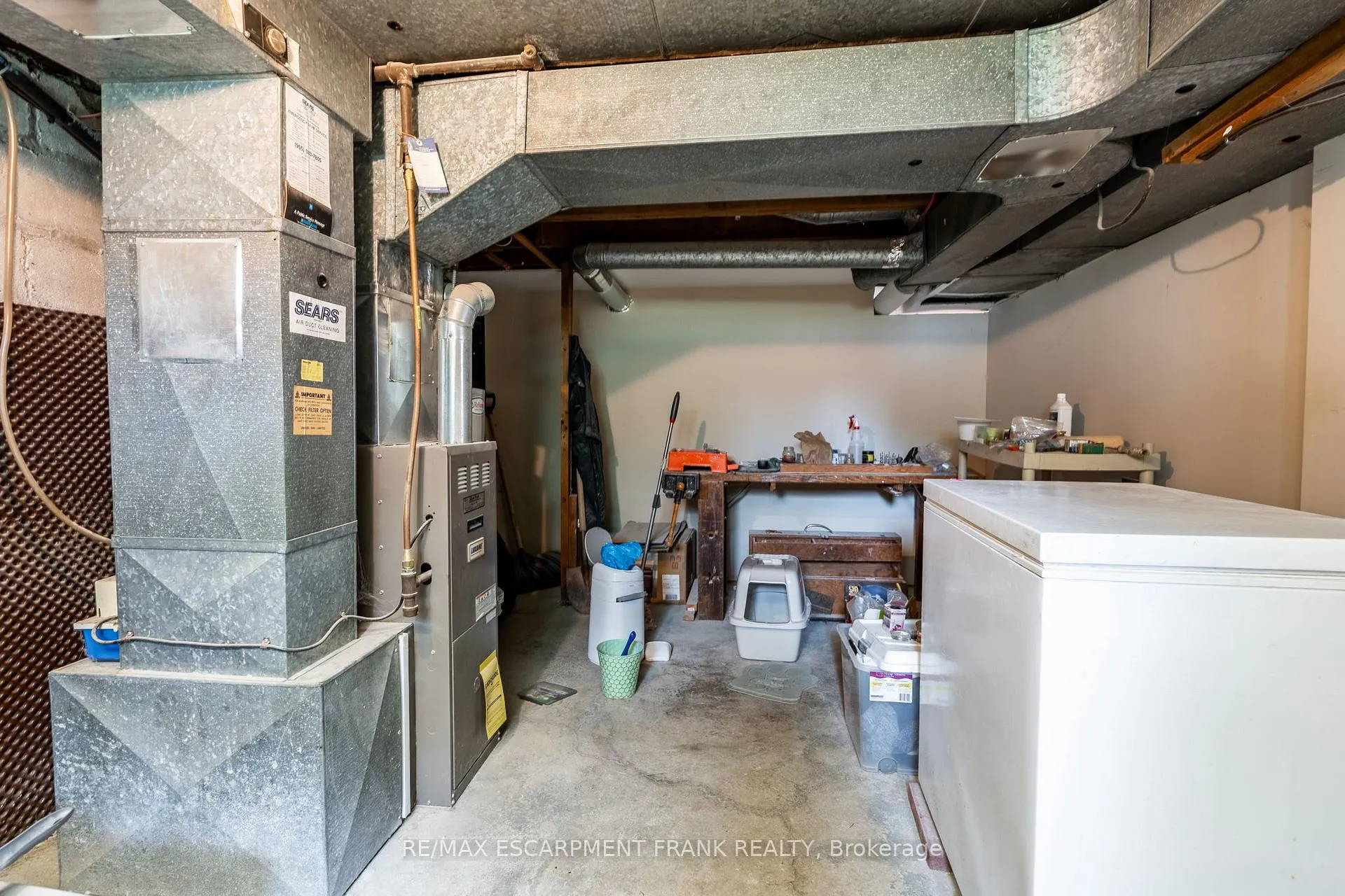 Photo 36 of 209 East 13TH Street, Hamilton, Inch Park — HOMEH