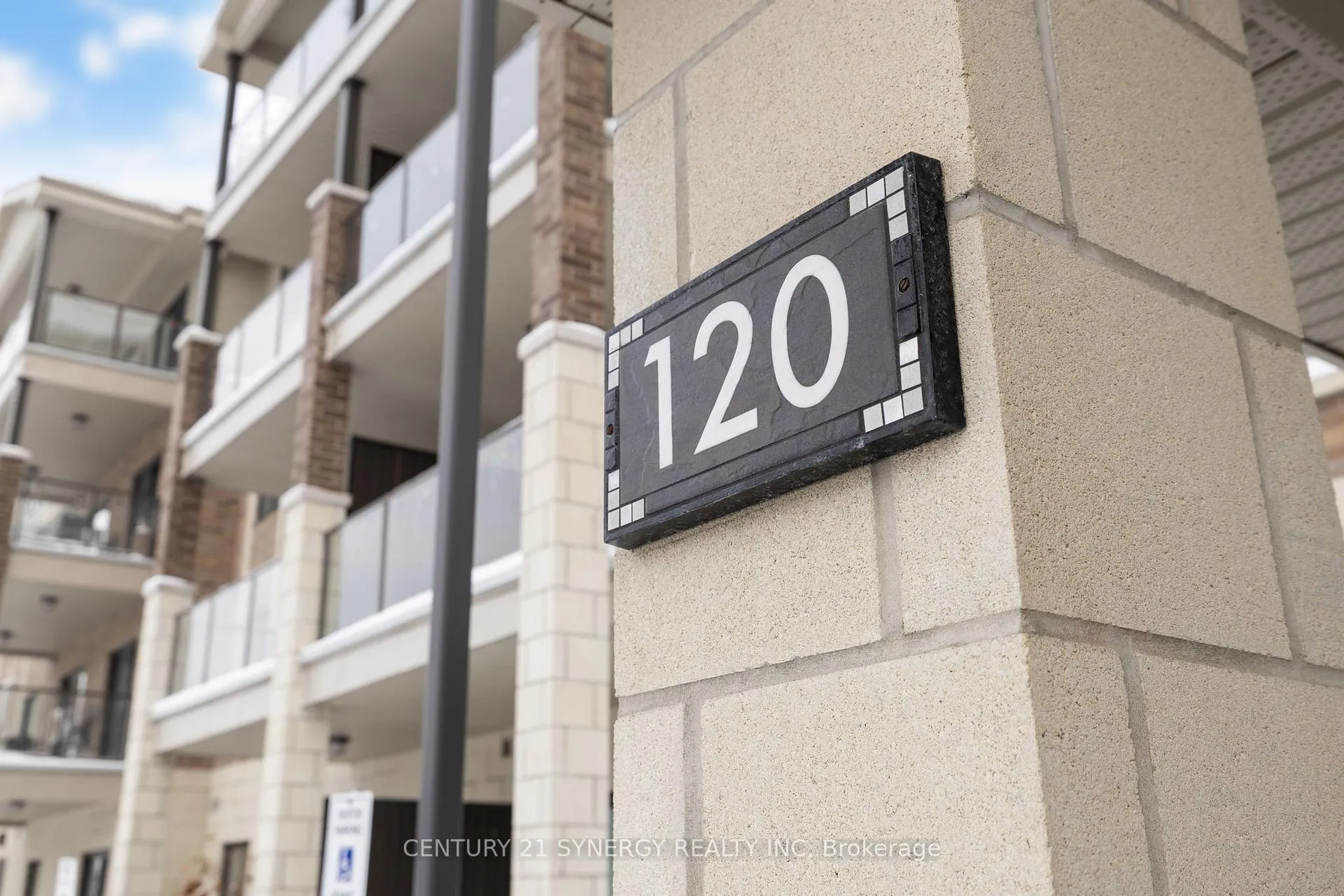 Photo 3 of Unit 414, 120 Prestige Circle, Ottawa, Chatelaine Village — HOMEH