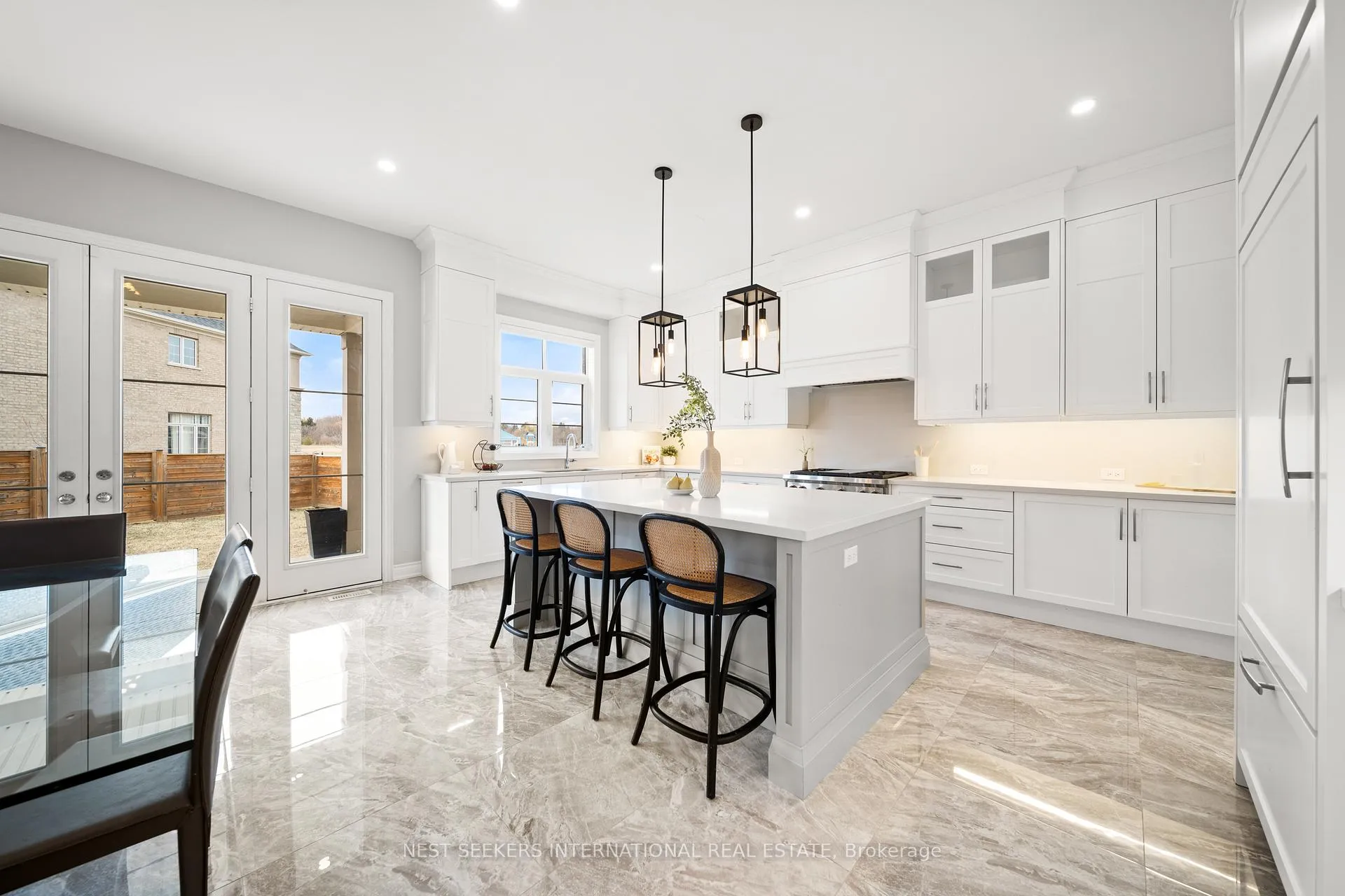 Photo 3 of 6 Larkin Avenue, King, Nobleton — HOMEH