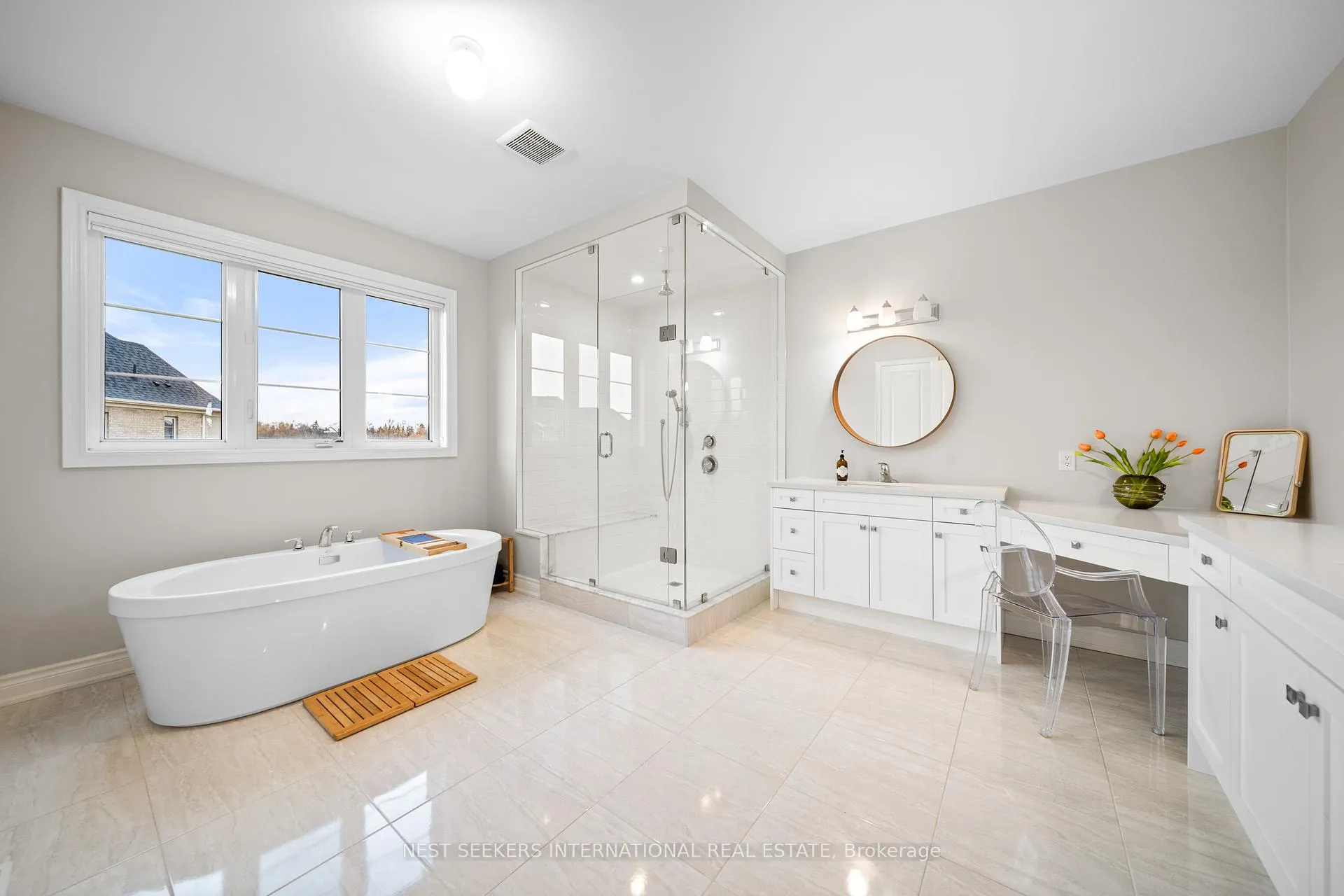 Photo 14 of 6 Larkin Avenue, King, Nobleton — HOMEH