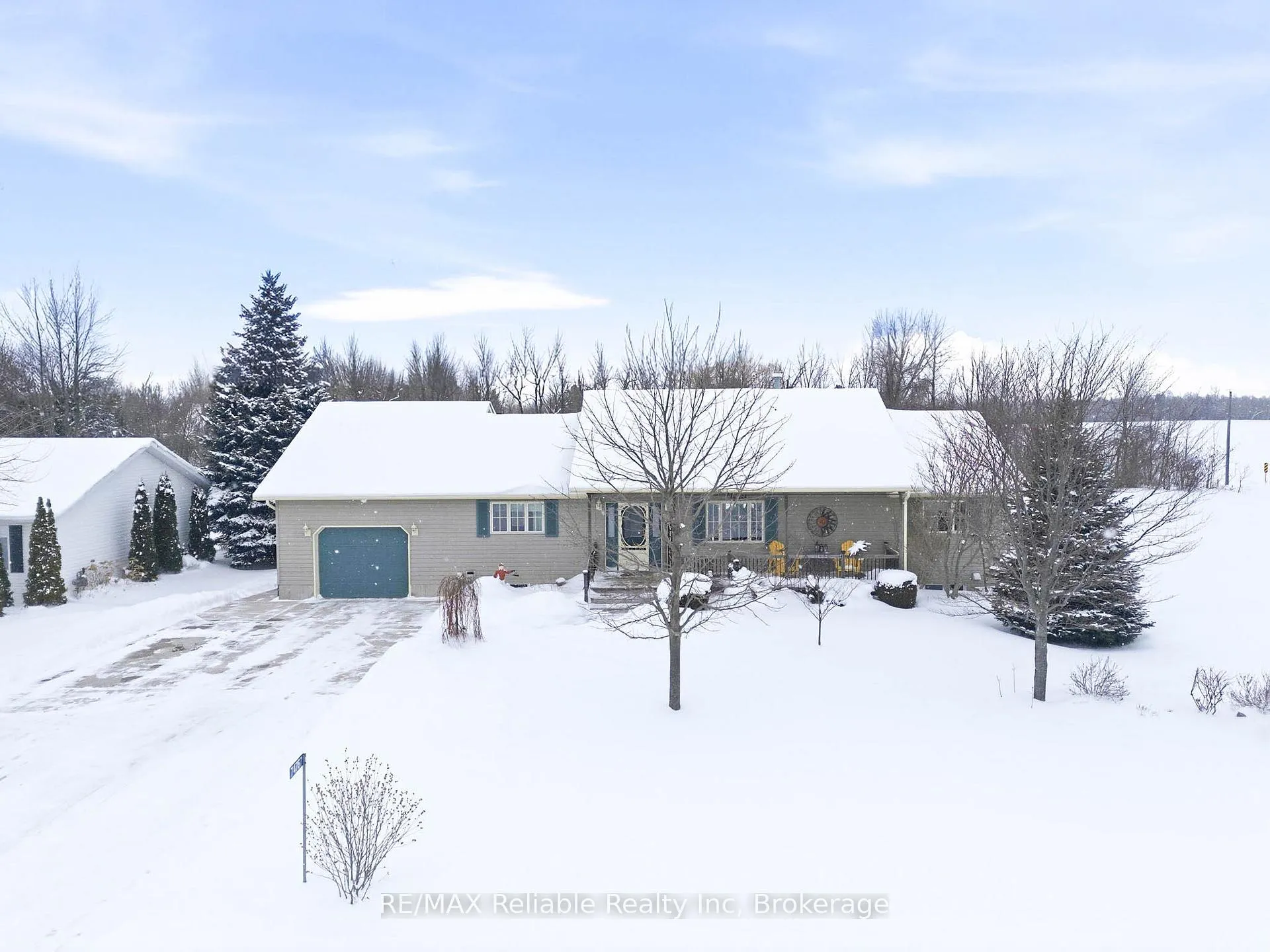 Photo 1 of 74767 Elm Crescent, Bluewater, Stanley — HOMEH