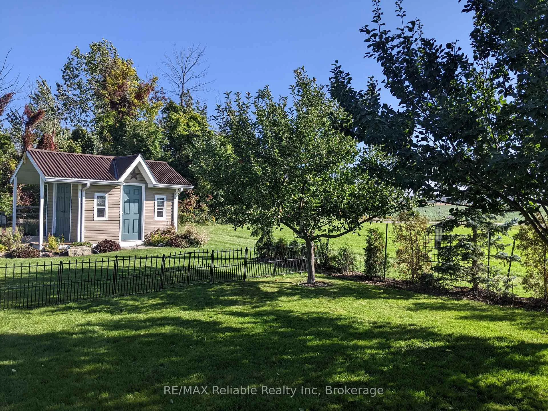 Photo 12 of 74767 Elm Crescent, Bluewater, Stanley — HOMEH