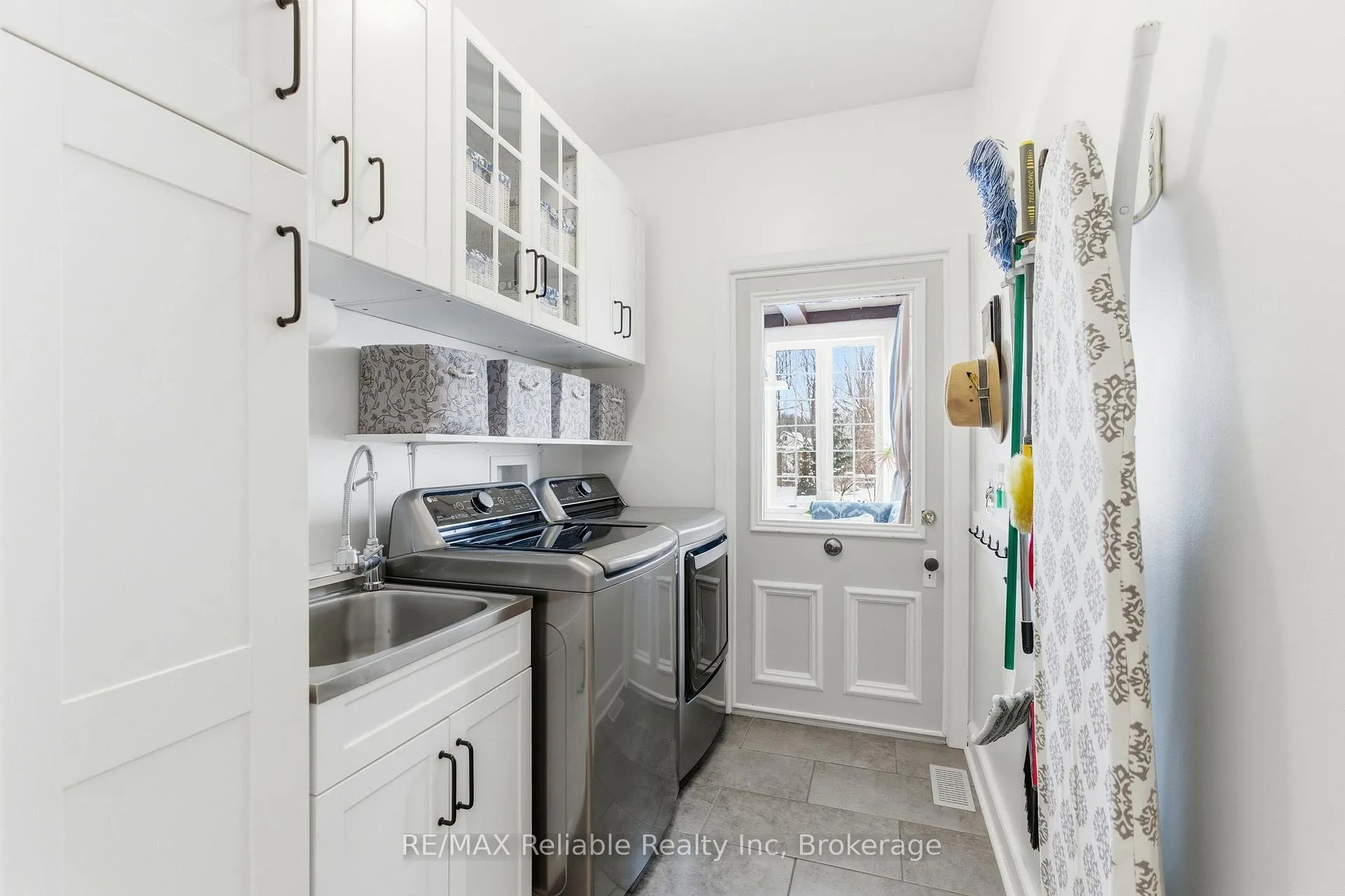 Photo 33 of 74767 Elm Crescent, Bluewater, Stanley — HOMEH