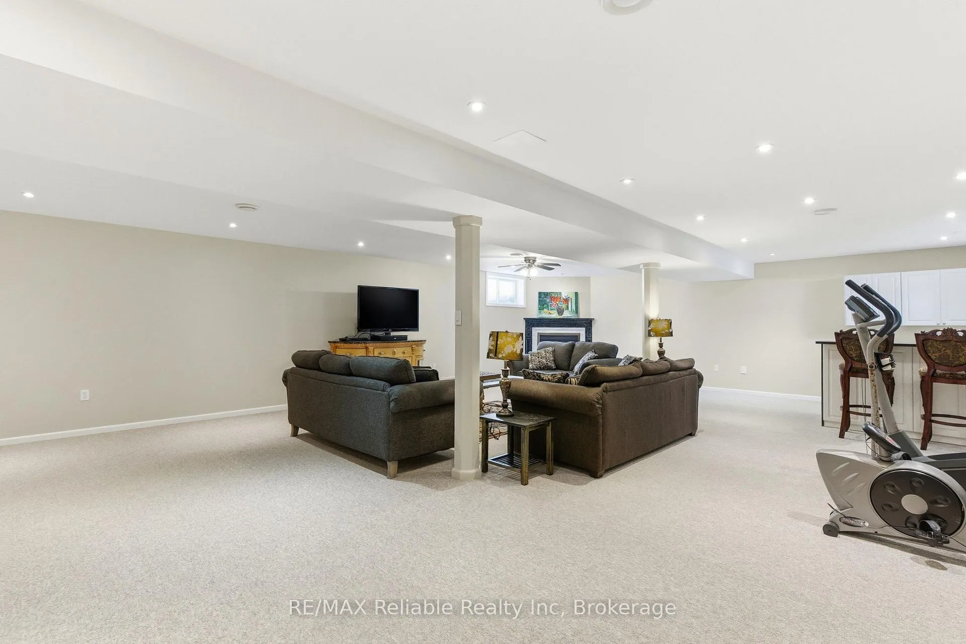 Photo 35 of 74767 Elm Crescent, Bluewater, Stanley — HOMEH
