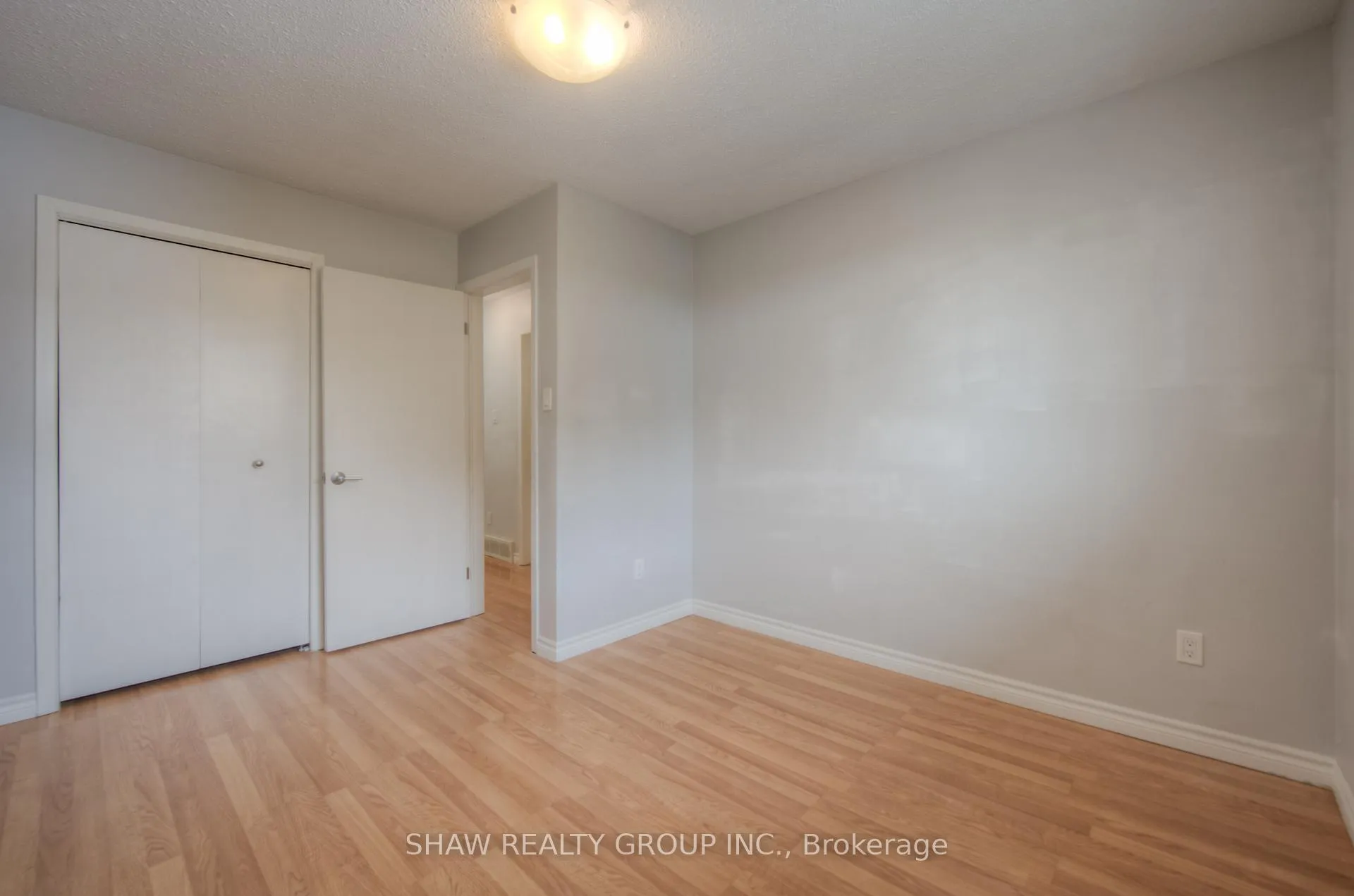 Photo 8 of 272 Bakersfield Drive, Cambridge — HOMEH