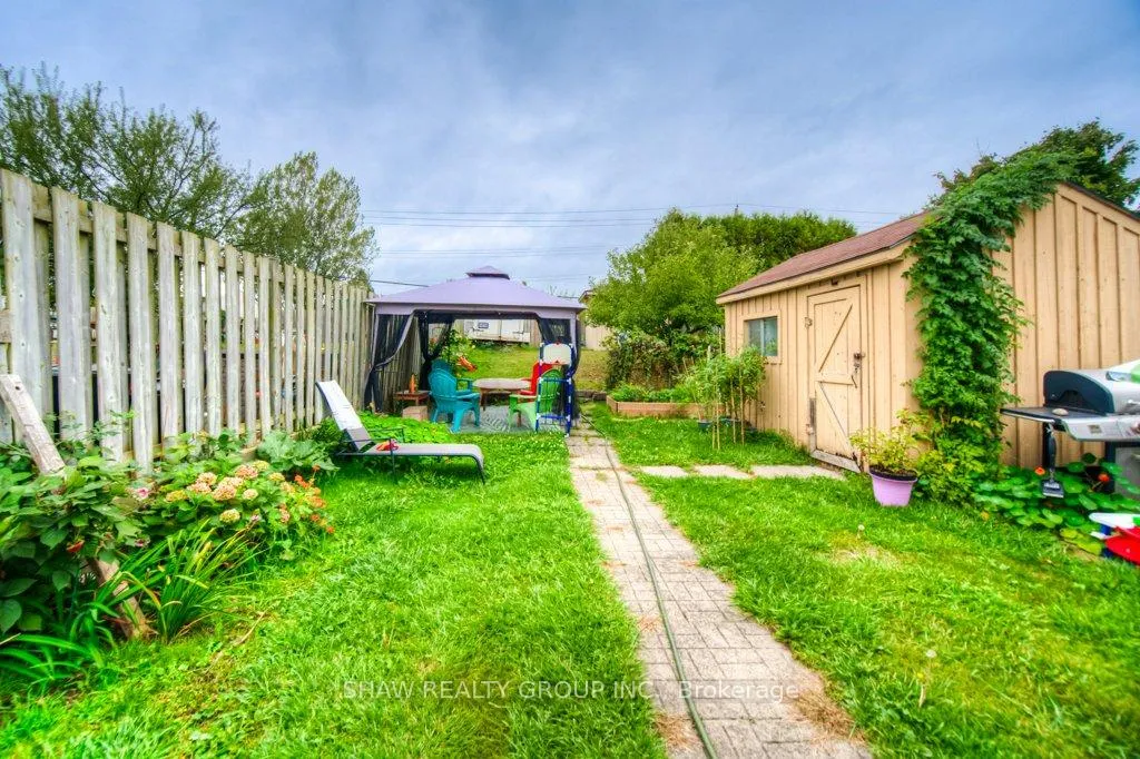 Photo 37 of 272 Bakersfield Drive, Cambridge — HOMEH