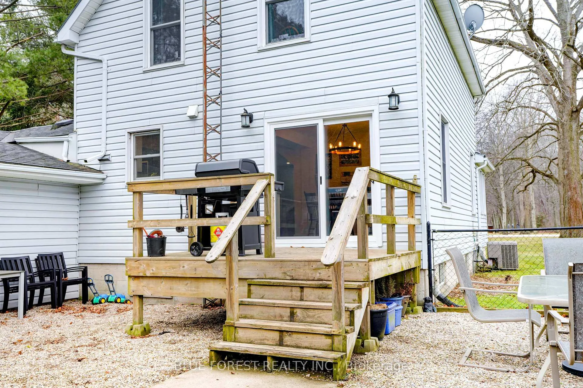 Photo 5 of 9868 Graham Road, West Elgin, West Lorne — HOMEH