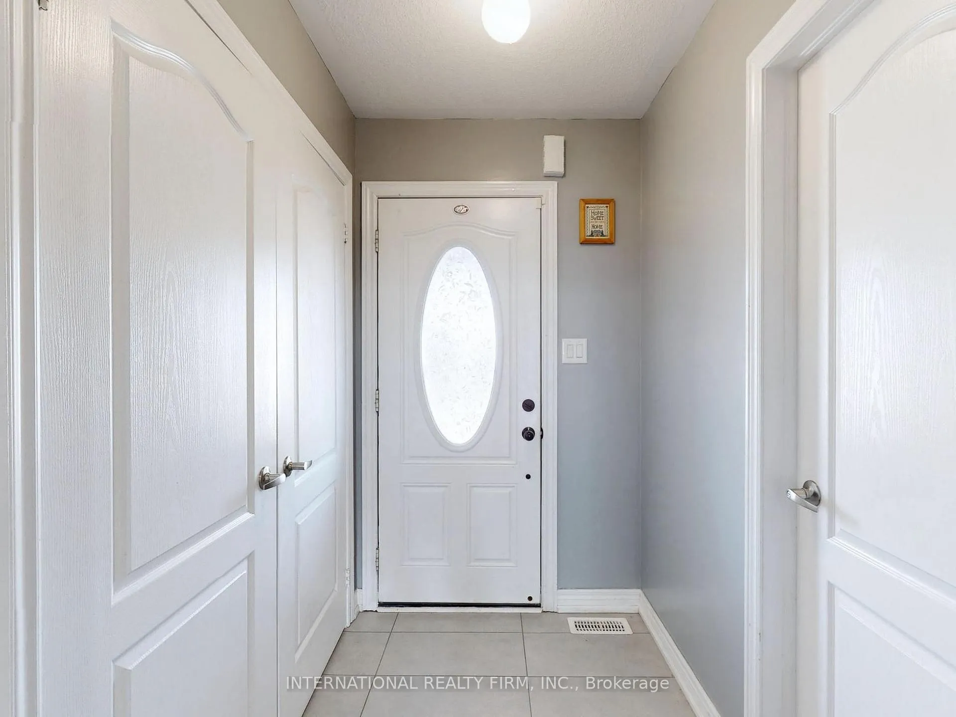 Photo 4 of 110 Swenson Street, New Tecumseth, Alliston — HOMEH