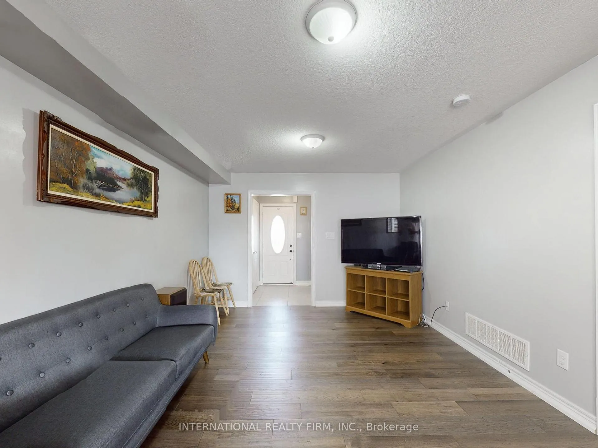 Photo 7 of 110 Swenson Street, New Tecumseth, Alliston — HOMEH