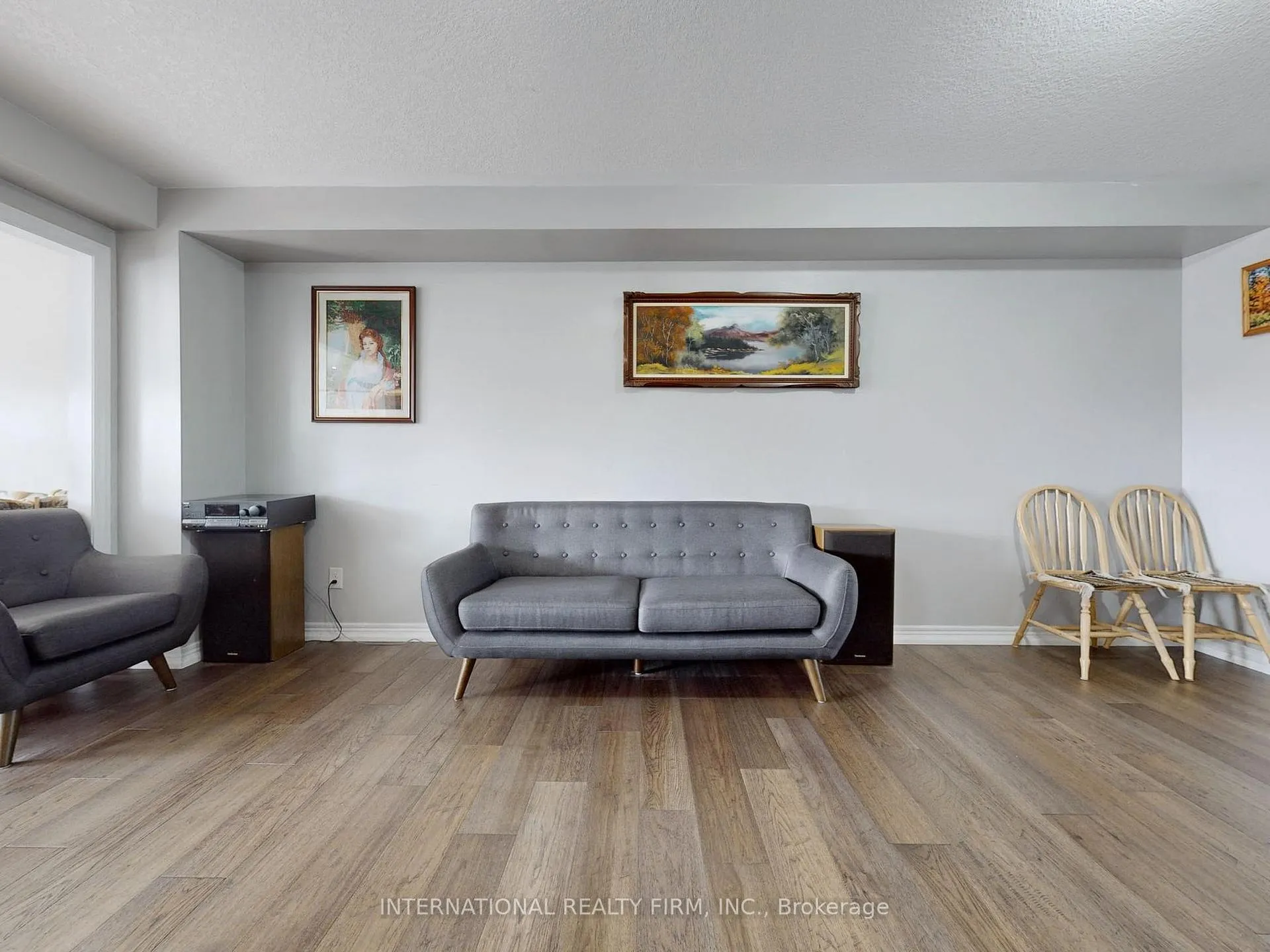 Photo 8 of 110 Swenson Street, New Tecumseth, Alliston — HOMEH