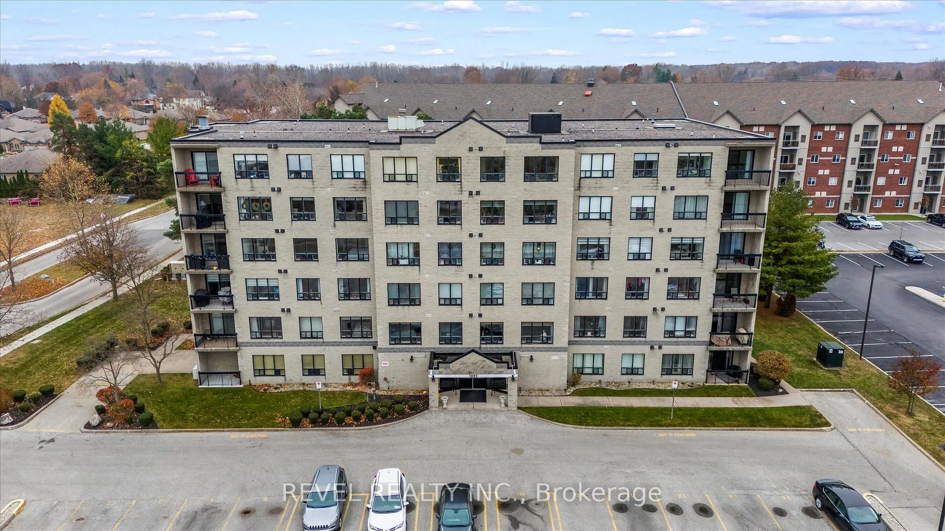 Photo 25 of Unit 304, 1885 Normandy Street, LaSalle — HOMEH
