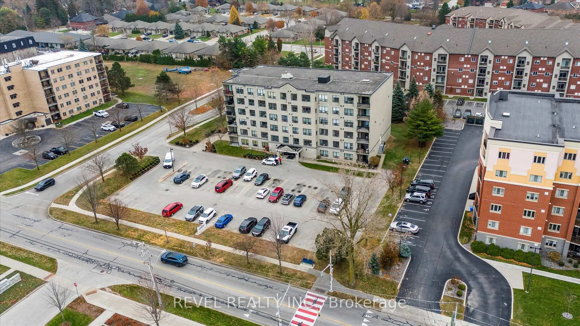 Photo 27 of Unit 304, 1885 Normandy Street, LaSalle — HOMEH