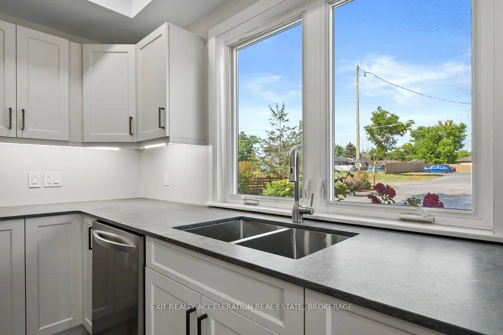 Photo 10 of 212 Green Street, Deseronto, Deseronto (Town) — HOMEH
