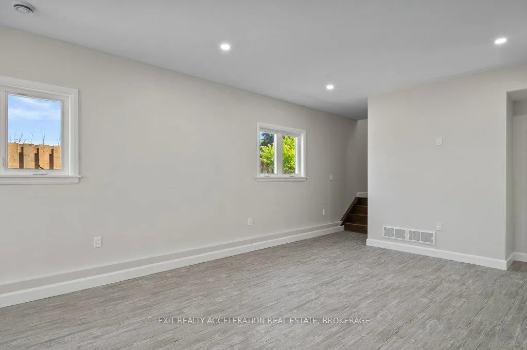 Photo 12 of 212 Green Street, Deseronto, Deseronto (Town) — HOMEH
